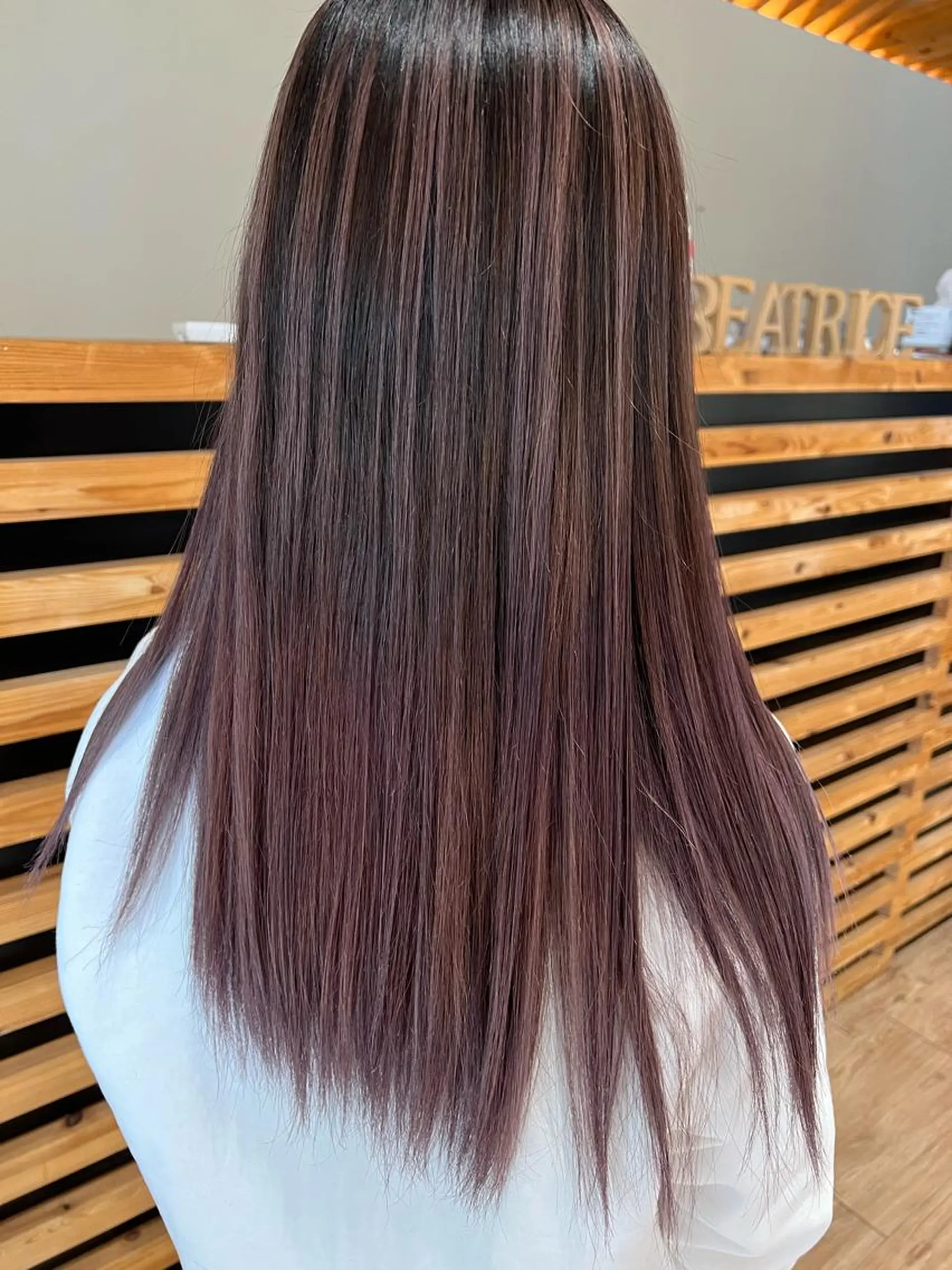 カラー ヘアカラー トリートメント 早川 真幸のヘアスタイル