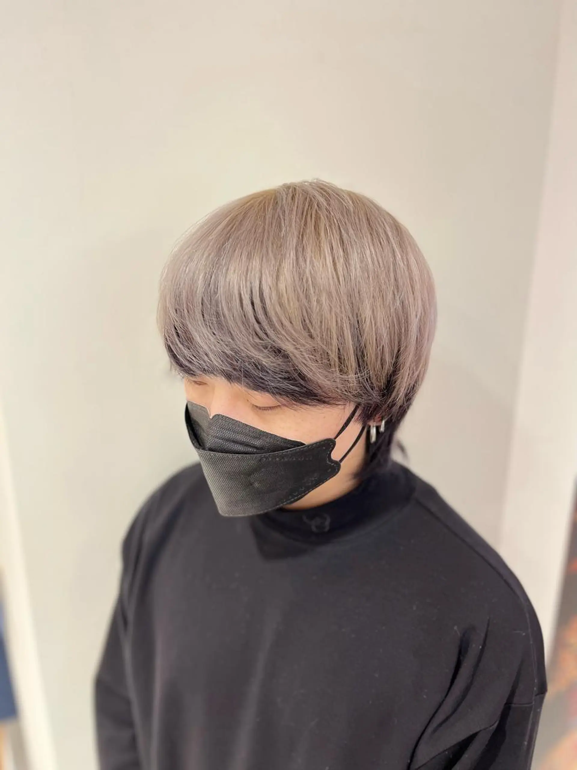 ショート カラー メンズ 橋本 琉磨のヘアスタイル