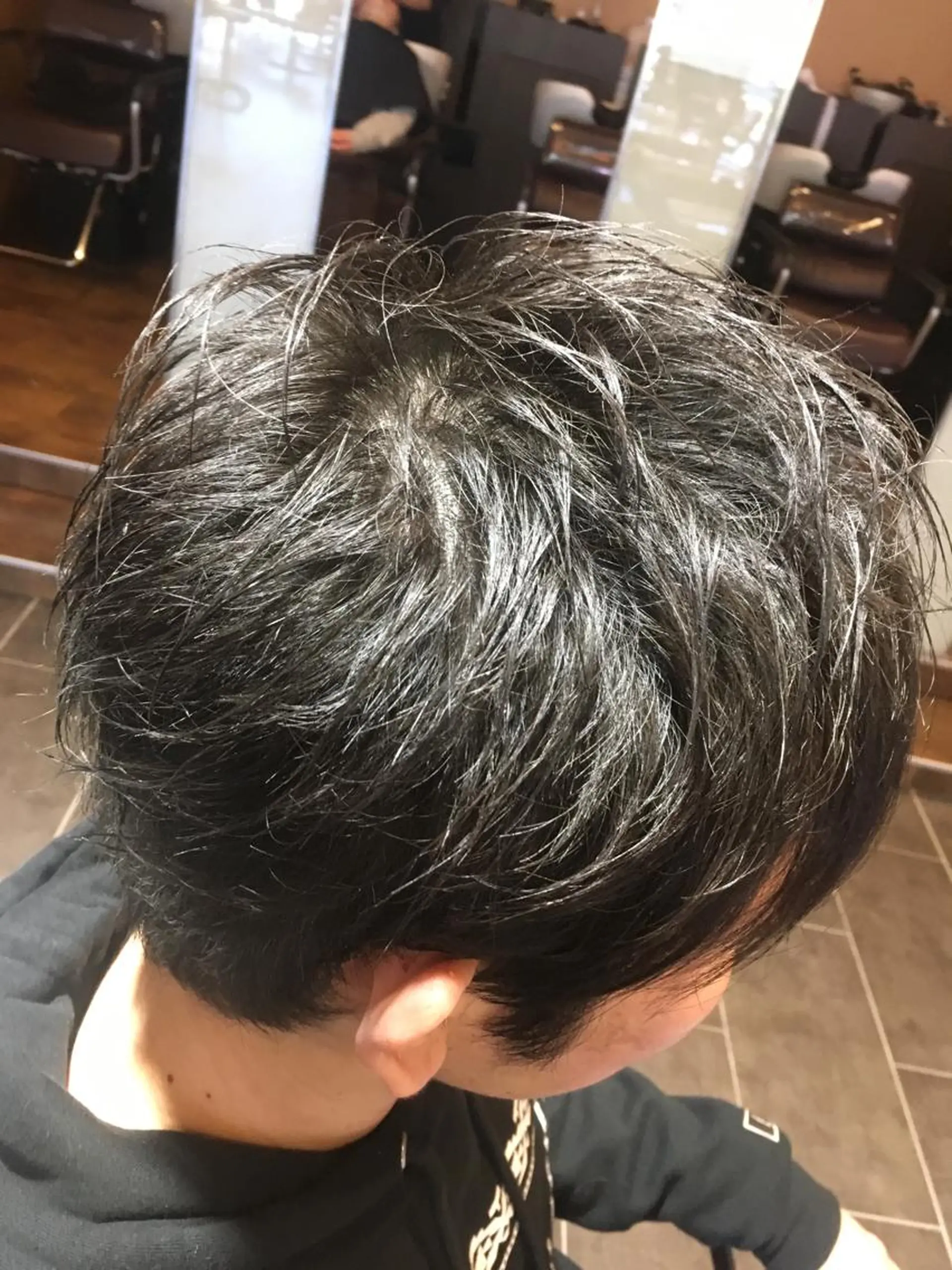 ショート メンズ 吉村 周馬のヘアスタイル