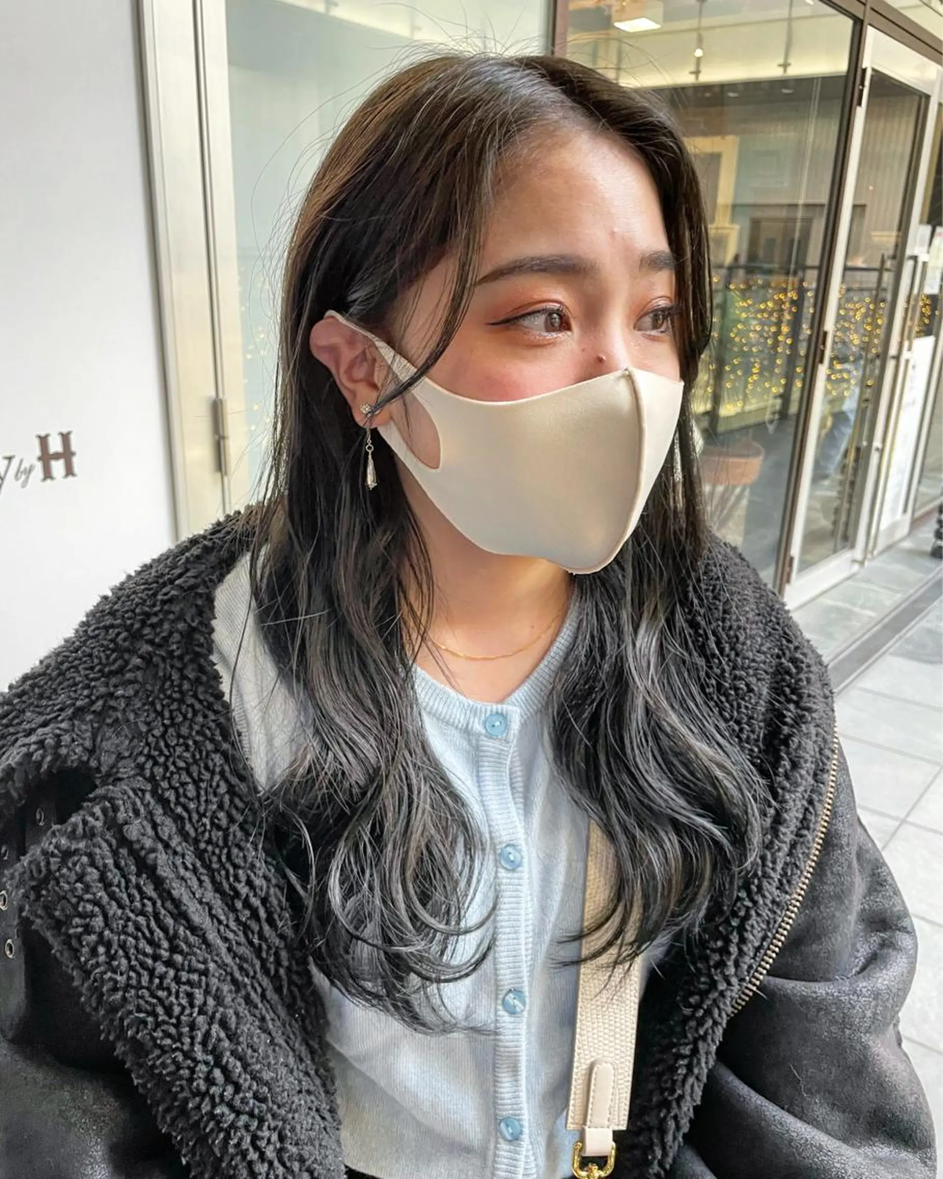 セミロング 栄　mighty by H所属・不破一輝/栄/矢場町 ボブ/レイヤー/艶髪のヘアスタイル