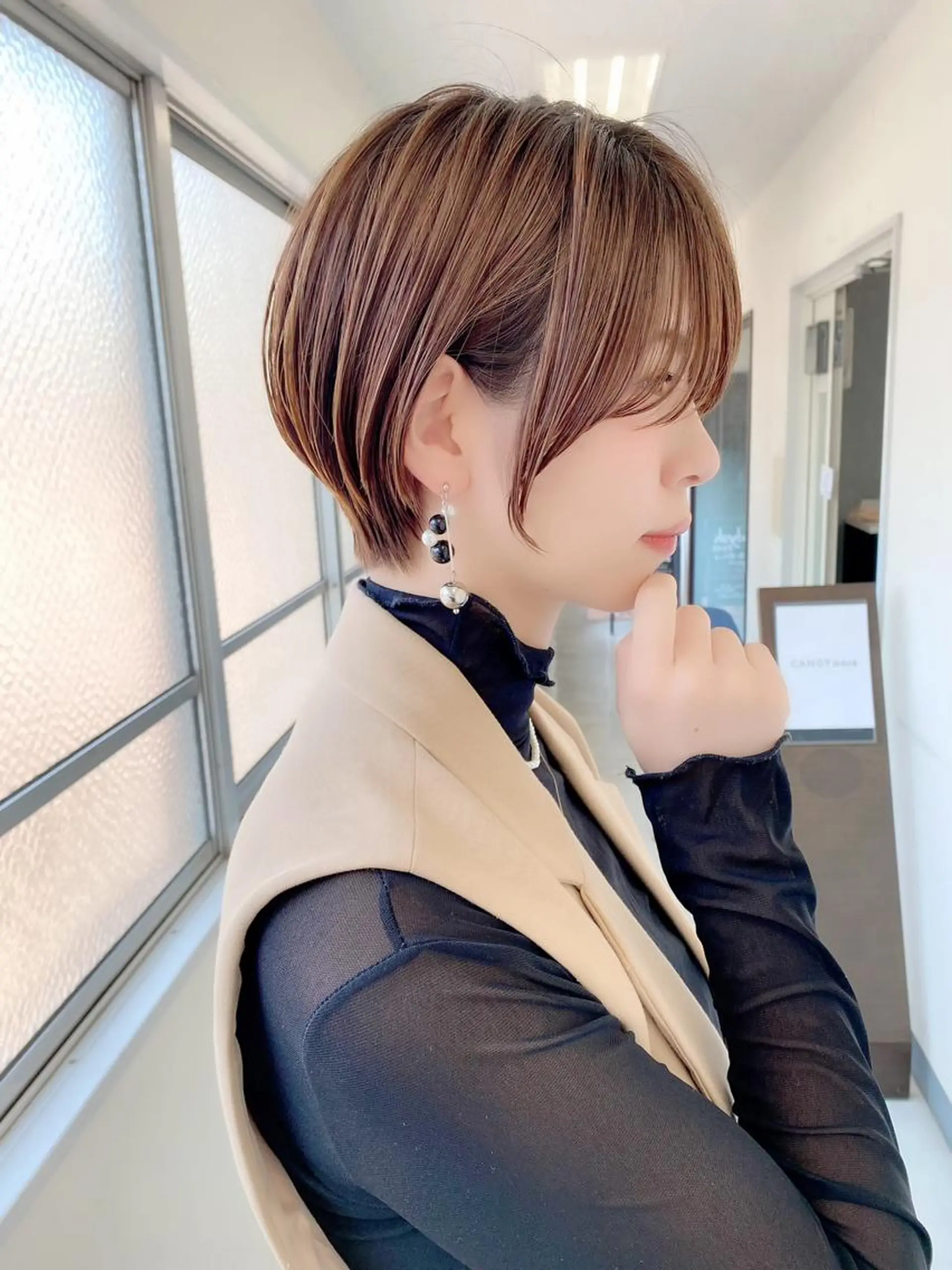 ショート カラー ブリーチ ケアブリーチ ダブルカラー ハイライトカラー イルミナカラー lab.by ioe中崎店所属・中北篤志 ショートボブのヘアスタイル