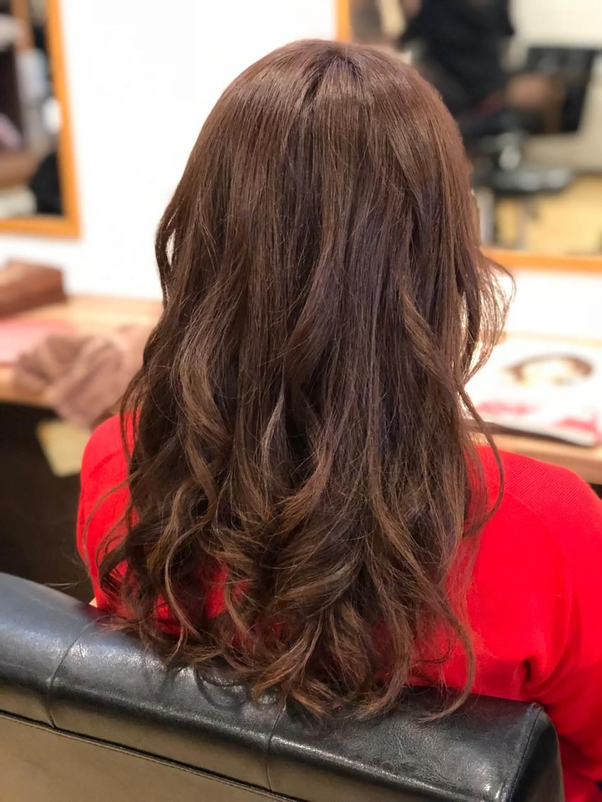 セミロング カラー アッシュ 透明感カラー ラベンダーカラー ラベンダーアッシュ バイオレットカラー 美髪矯正 🌈髪質改善 山下のヘアスタイル