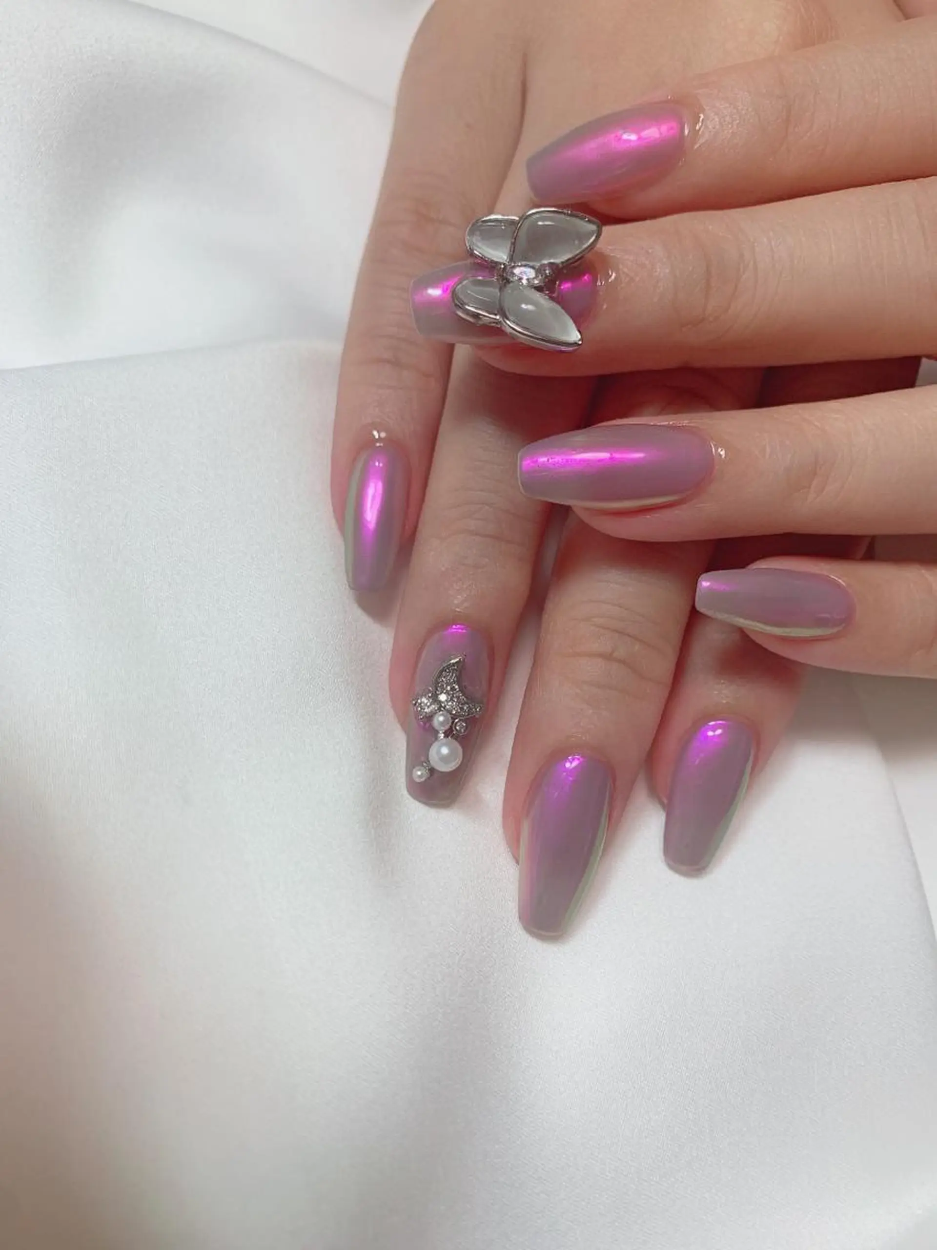 ネイル Cutil Nailsalon所属・Cutil. Nail🌈のネイルデザイン