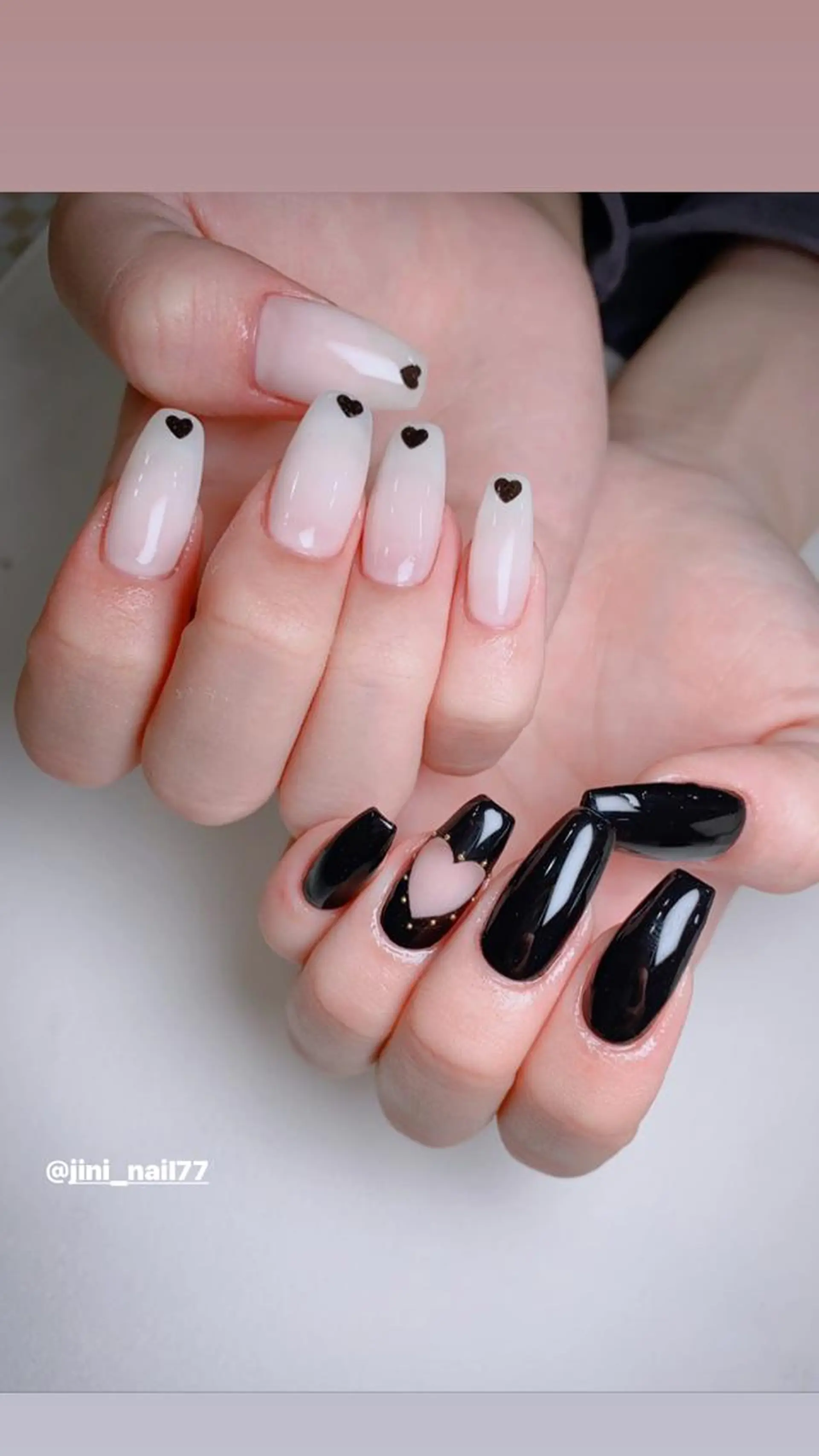 ネイル JINI NAIL所属・ジニ ネイルのネイルデザイン