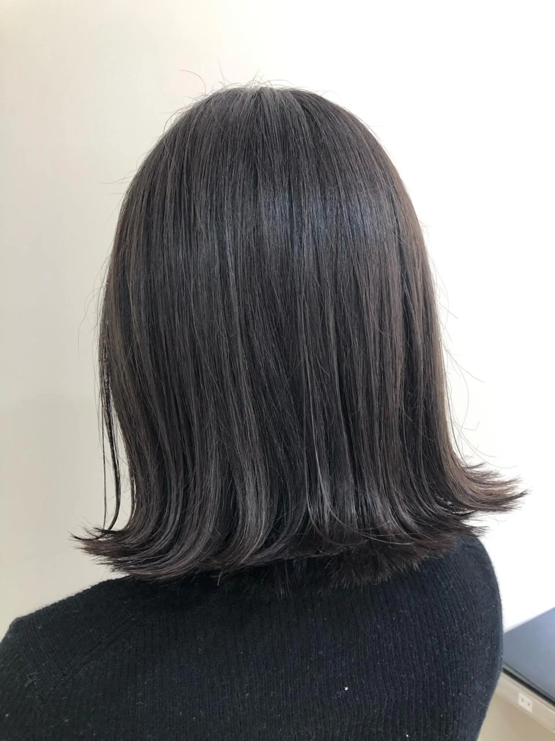 ミディアム カラー ハイライトカラー ハイライト 細めハイライト🩶 ボブ/レイヤーカットのヘアスタイル