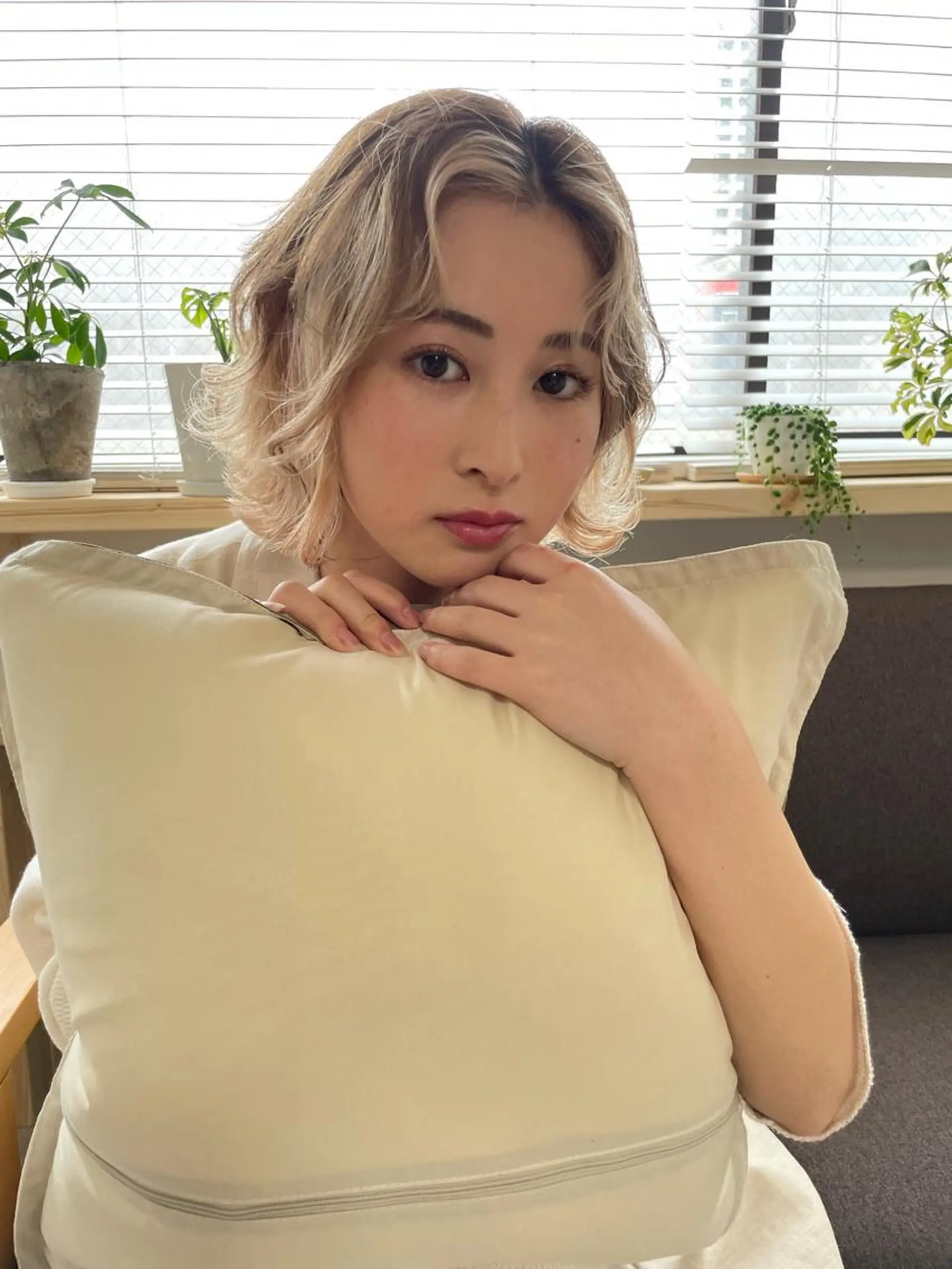 セミロング カラー カット ヘアカラー トリートメント クロスパーマ/うる艶 カラー/Kurumiのヘアスタイル