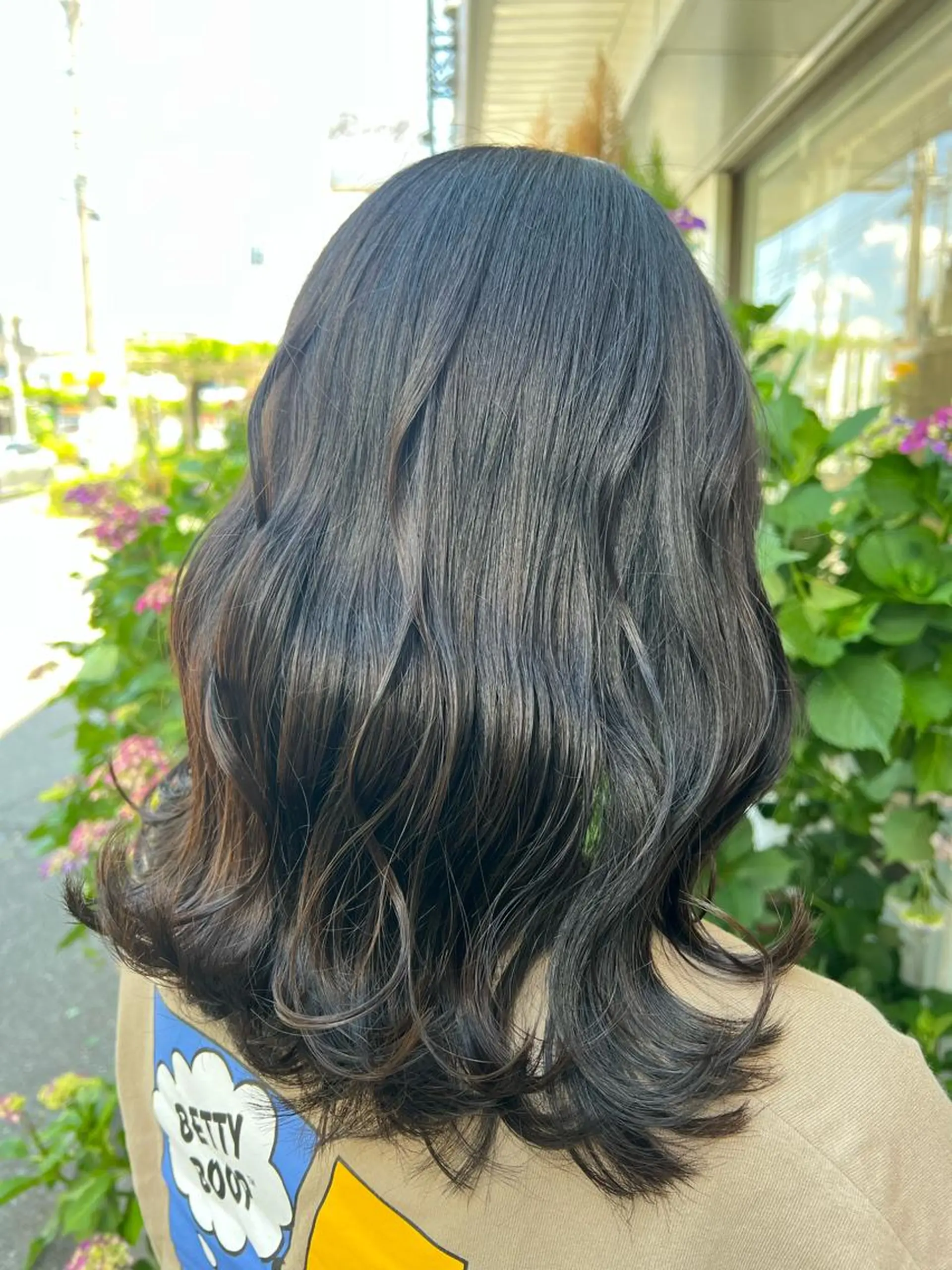 ミディアム カラー ヘアカラー トリートメント 🐾 かとう 🐾のヘアスタイル