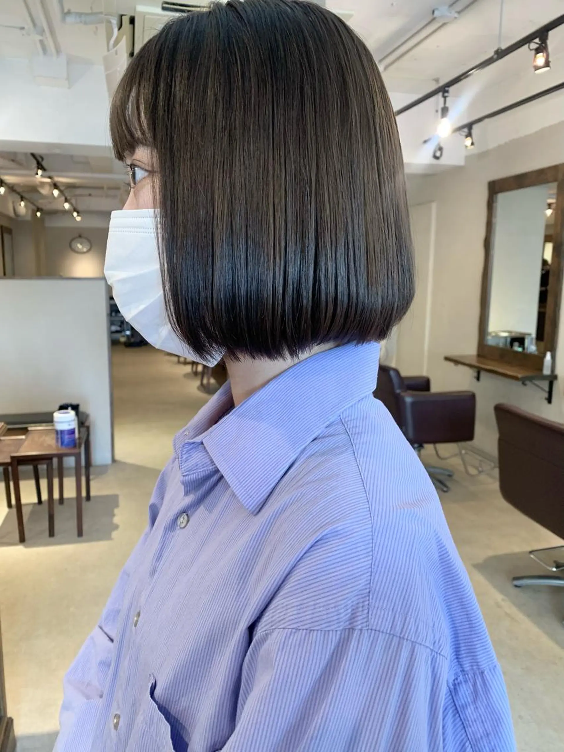 ショート カラー 透明感/オリーブ/ グレージュ/YUKAのヘアスタイル