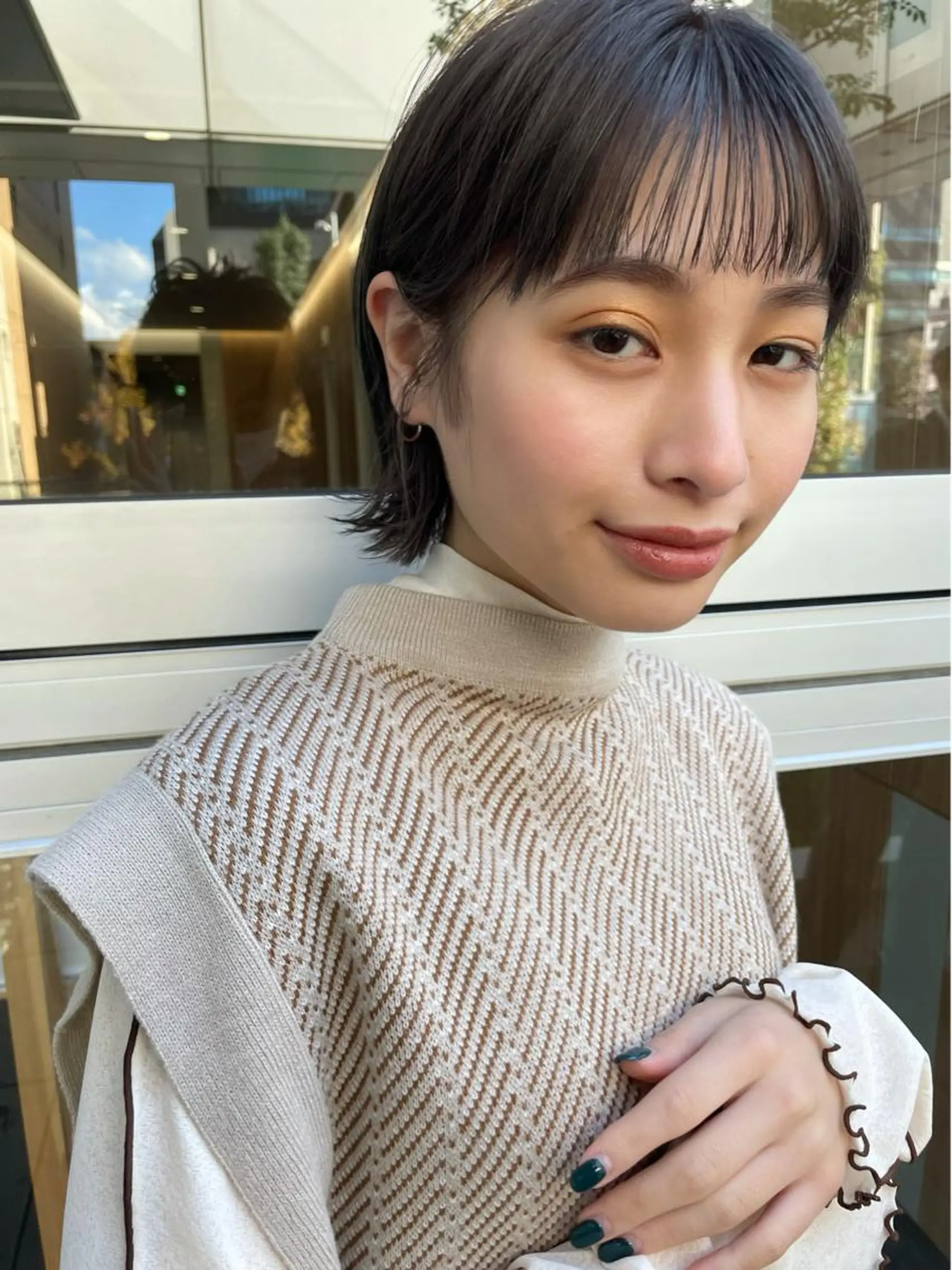 ショート ボブ シースルーバング 結べるレイヤーボブ くびれLady表参道のヘアスタイル