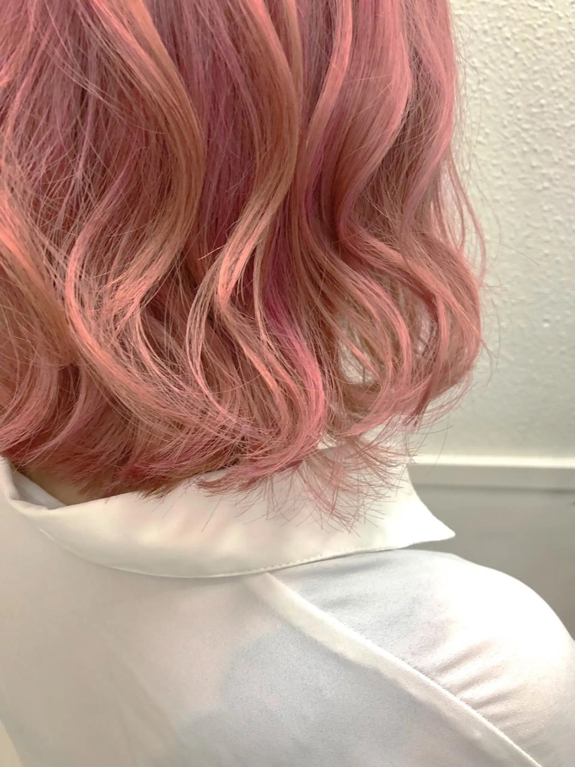 ショート カラー ピンクカラー カット ヘアカラー トリートメント 髪質改善/美髪矯 正ヤマモトハルキのヘアスタイル