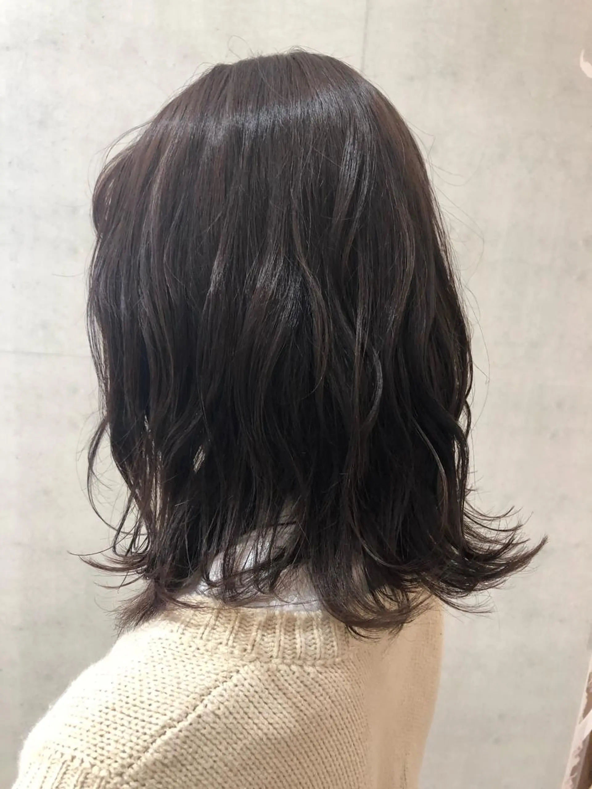 ミディアム カラー 樋渡 侑希のヘアスタイル