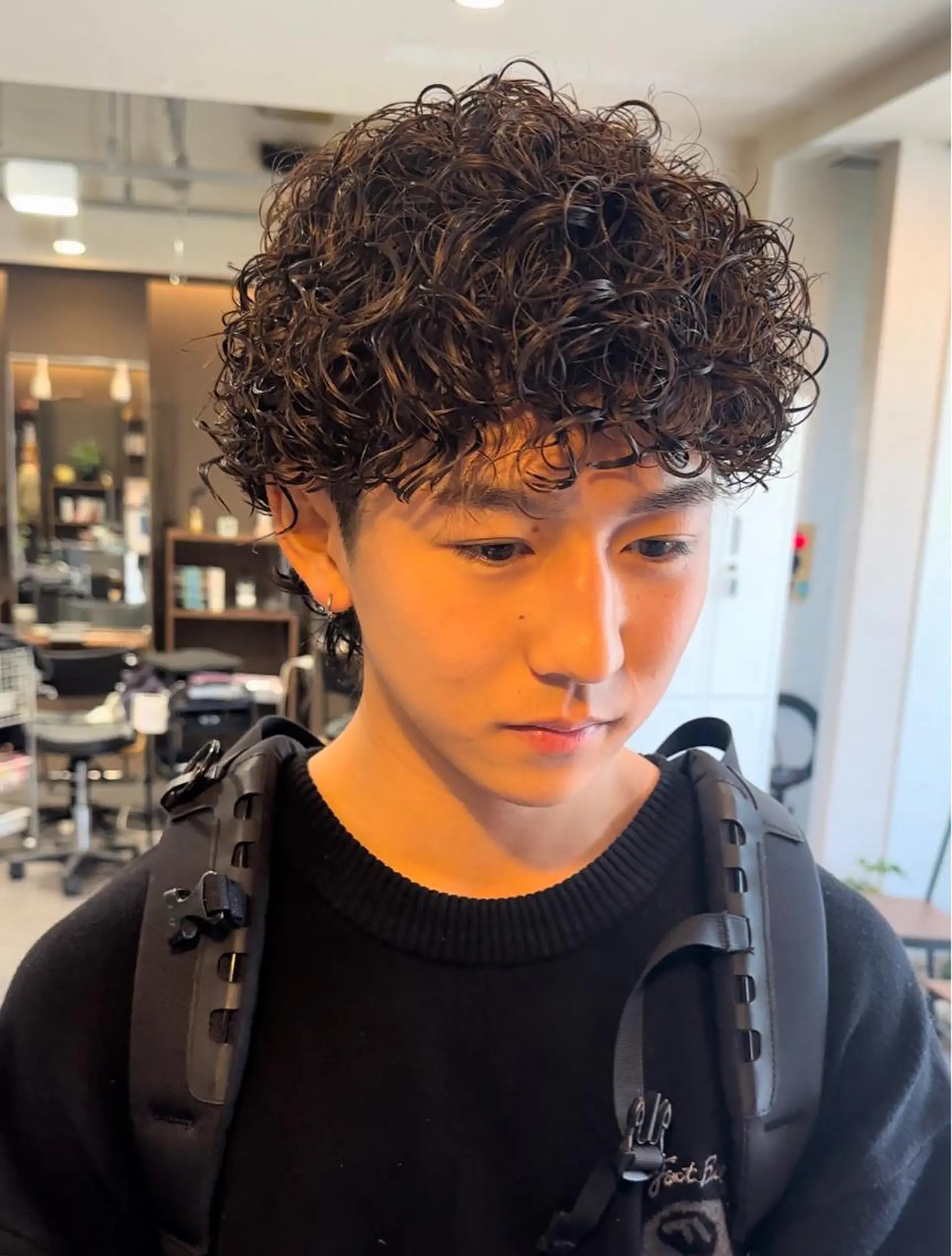 パーマ メンズ メンズパーマ プードルパーマ スペインカール メンズツイストパーマ ツイストスパイラルパーマ カット パーマ 年間2000名担当◎ パーマ職人/仲原佑樹のヘアスタイル