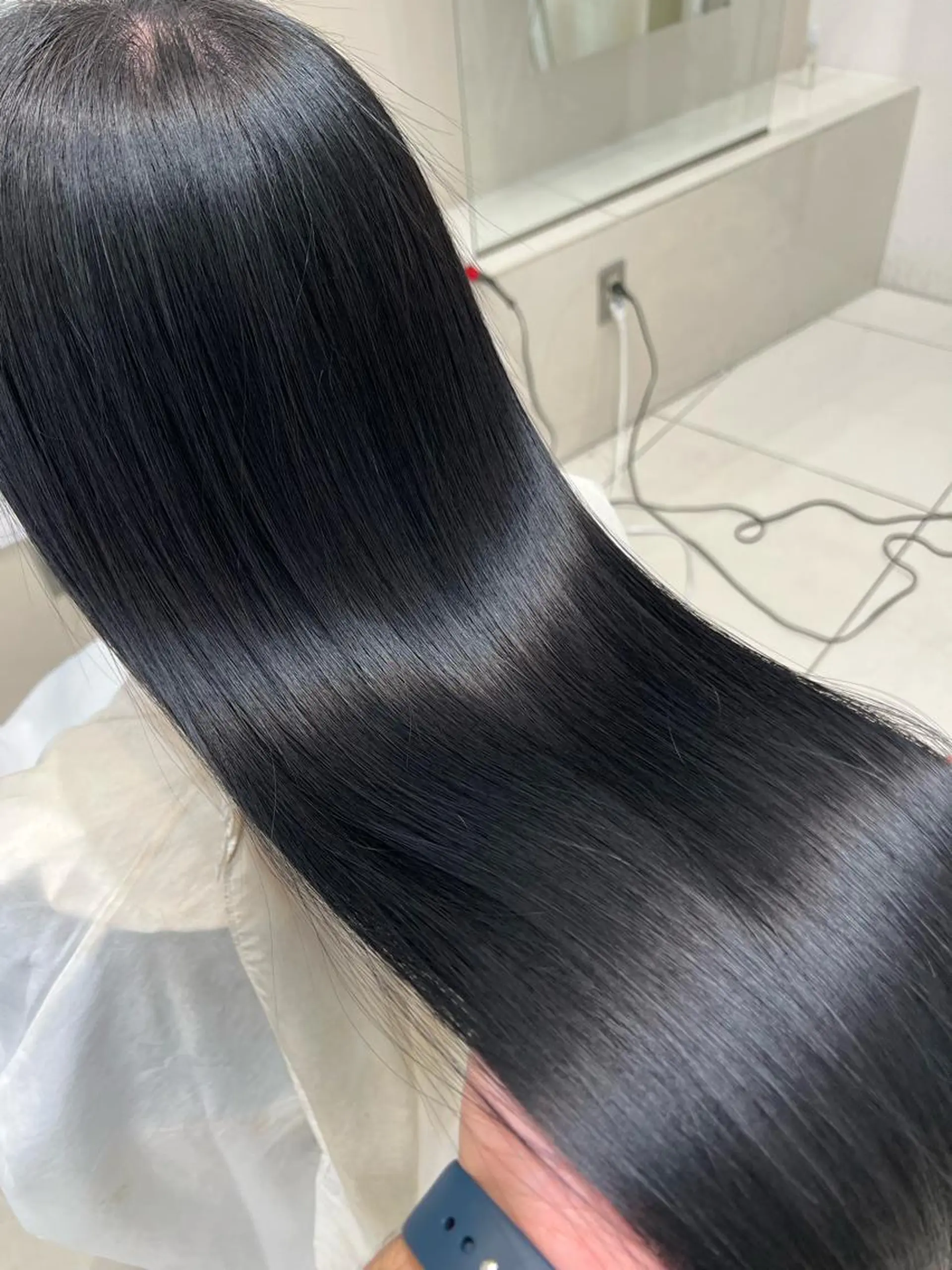 ロング 髪質改善 トリートメント カット ヘアカラー トリートメント ☃️顔周りレイヤー グレージュSHUTOのヘアスタイル