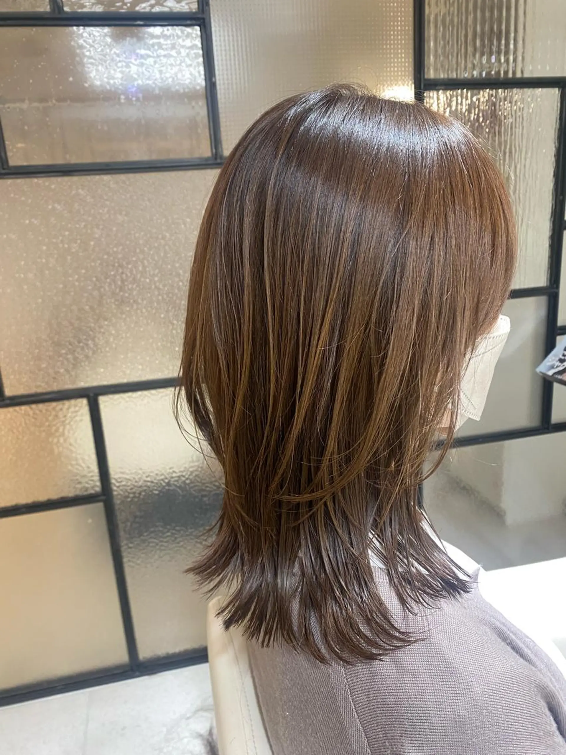 ミディアム カラー カット ヘアカラー トリートメント 安永 涼のヘアスタイル