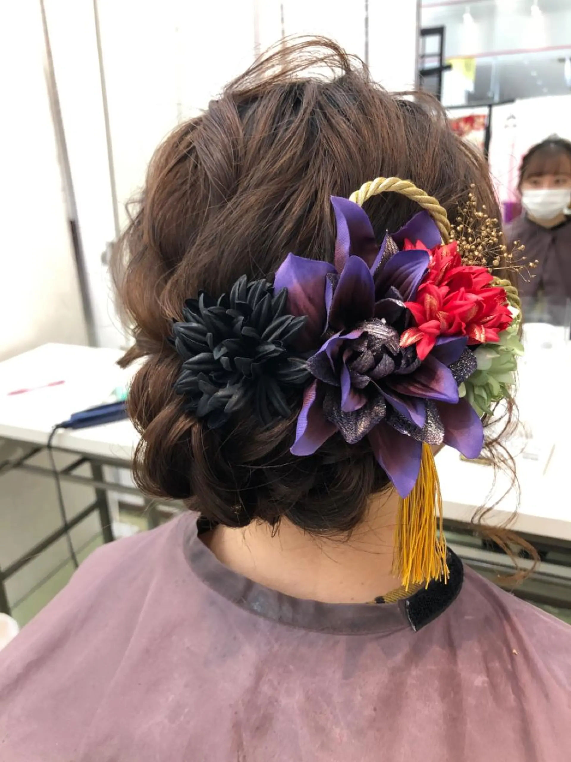 ミディアム ヘアアレンジ vi viのヘアスタイル