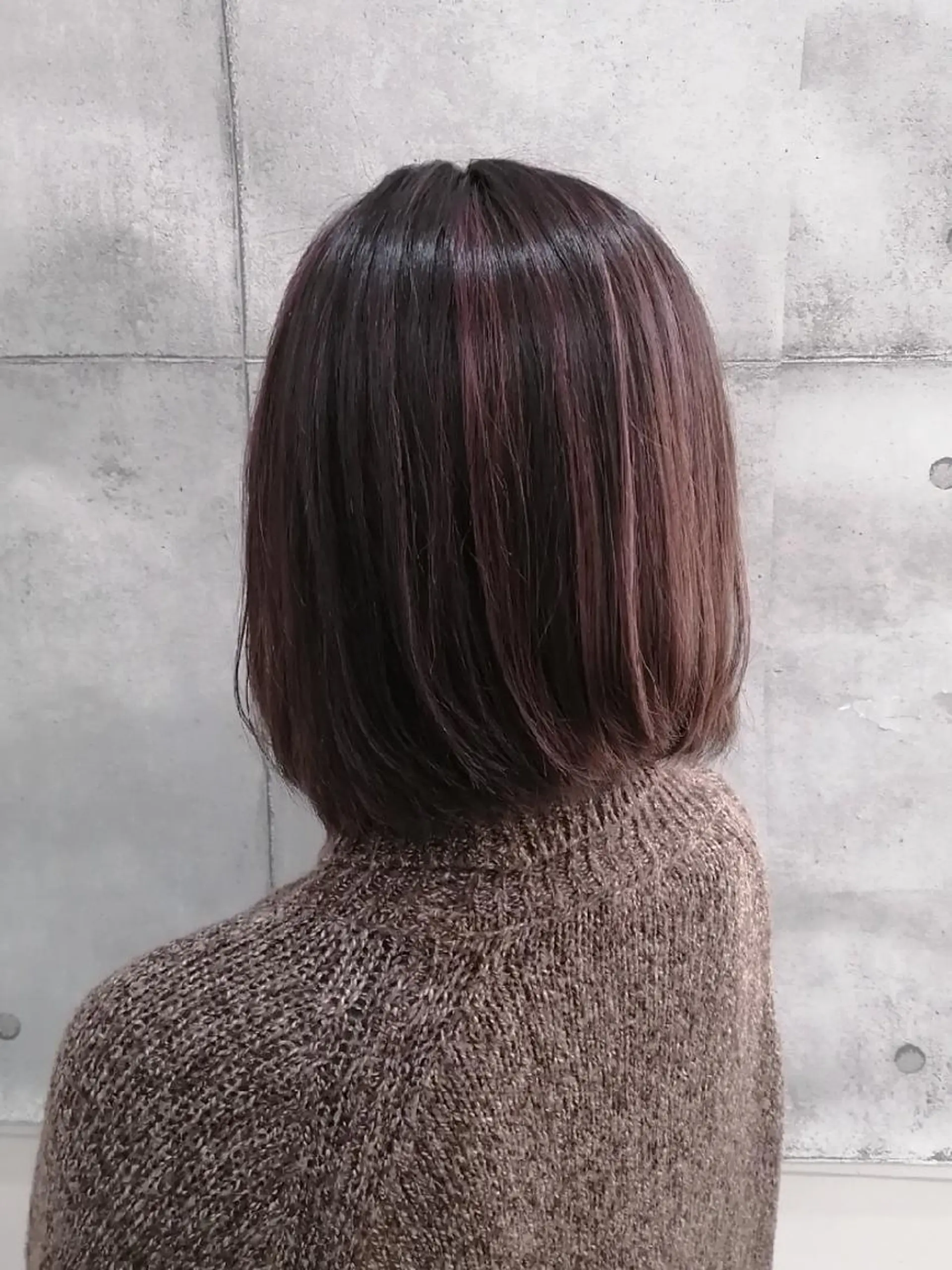 ミディアム カラー ハイライトカラー ピンクカラー ピンクパープル パープルカラー ハイライト カット ヘアカラー sepiage trois所属・酒井 亜希のヘアスタイル