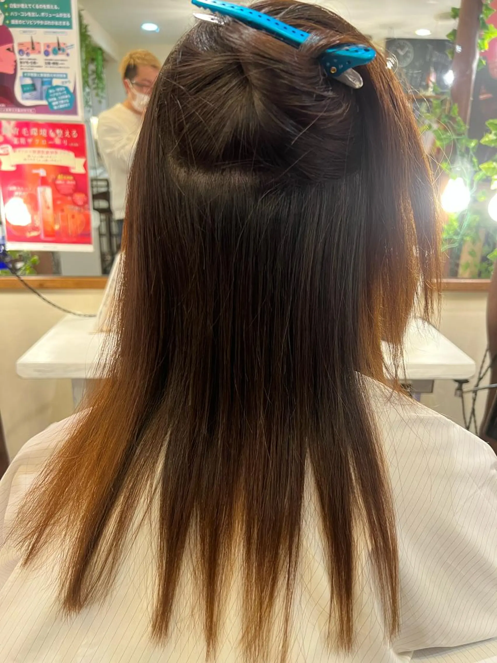 石野 しおりのヘアスタイル