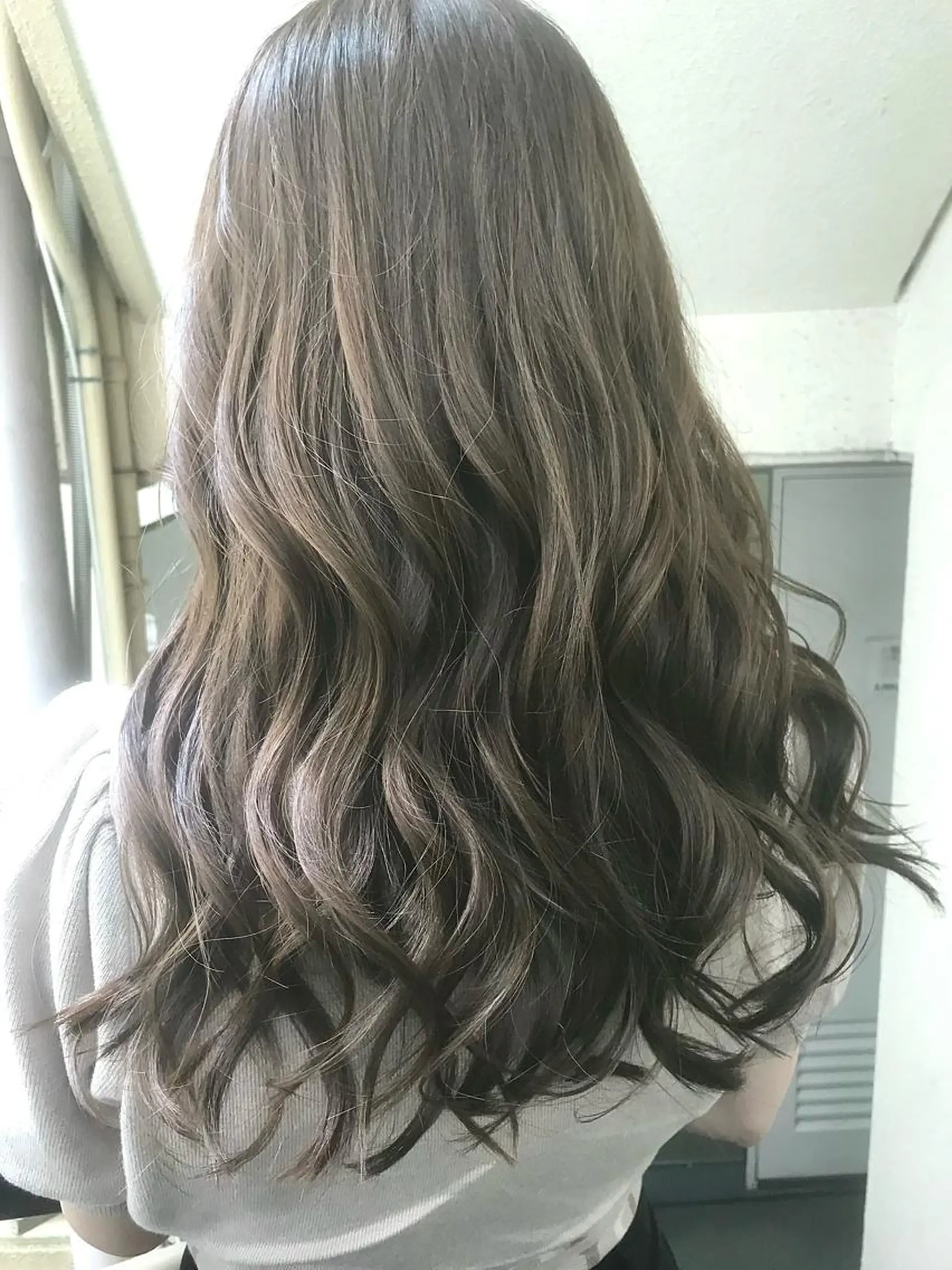 セミロング カラー ヘアカラー トリートメント 💎髪質改善💎 デザイナーshinのヘアスタイル