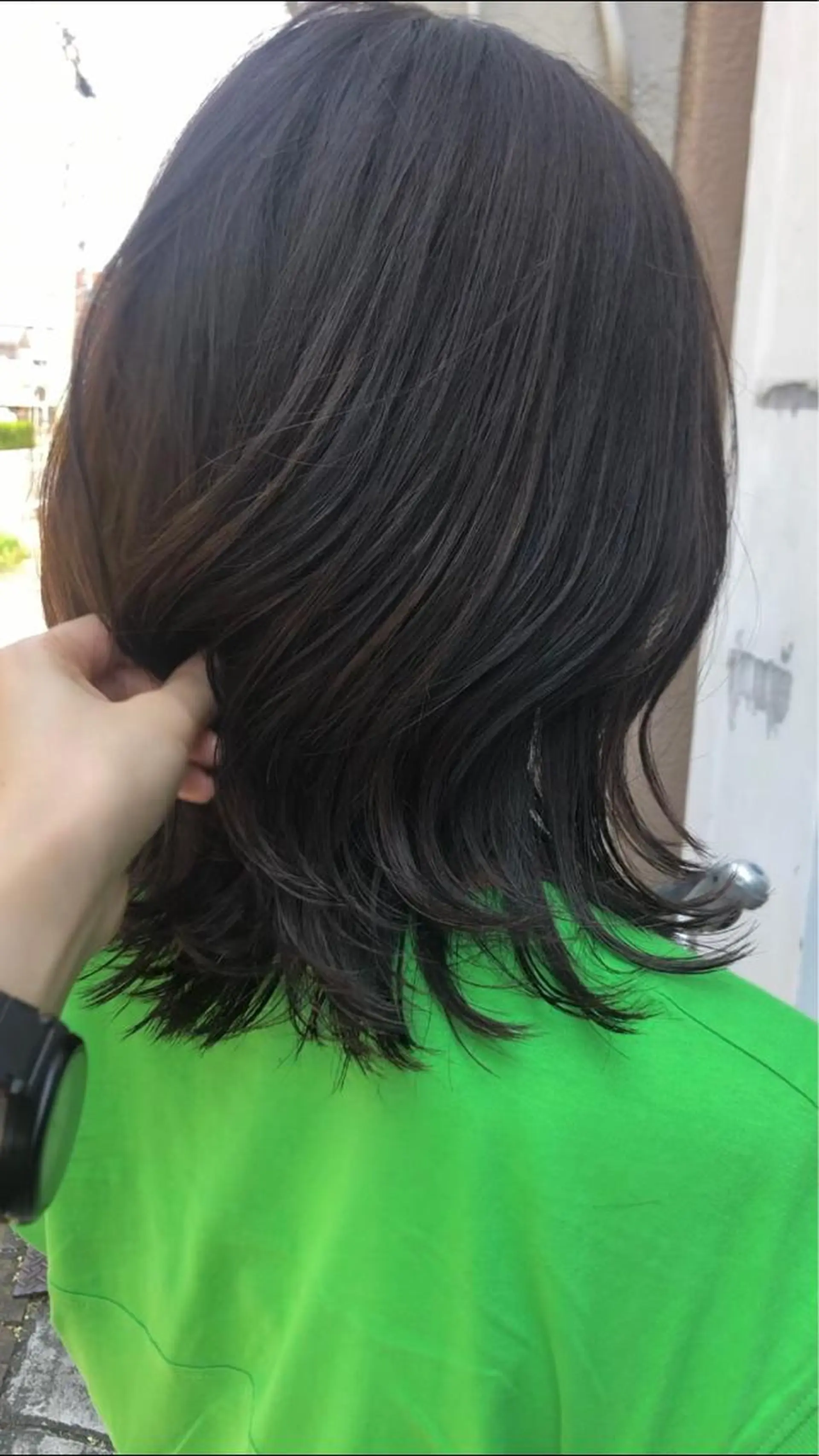 ミディアム カラー ハイライトカラー 3Dハイライト ボブ くびれヘア ハイライト カット ヘアカラー トリートメント 本山　くせ毛のカット 尾島光季のヘアスタイル