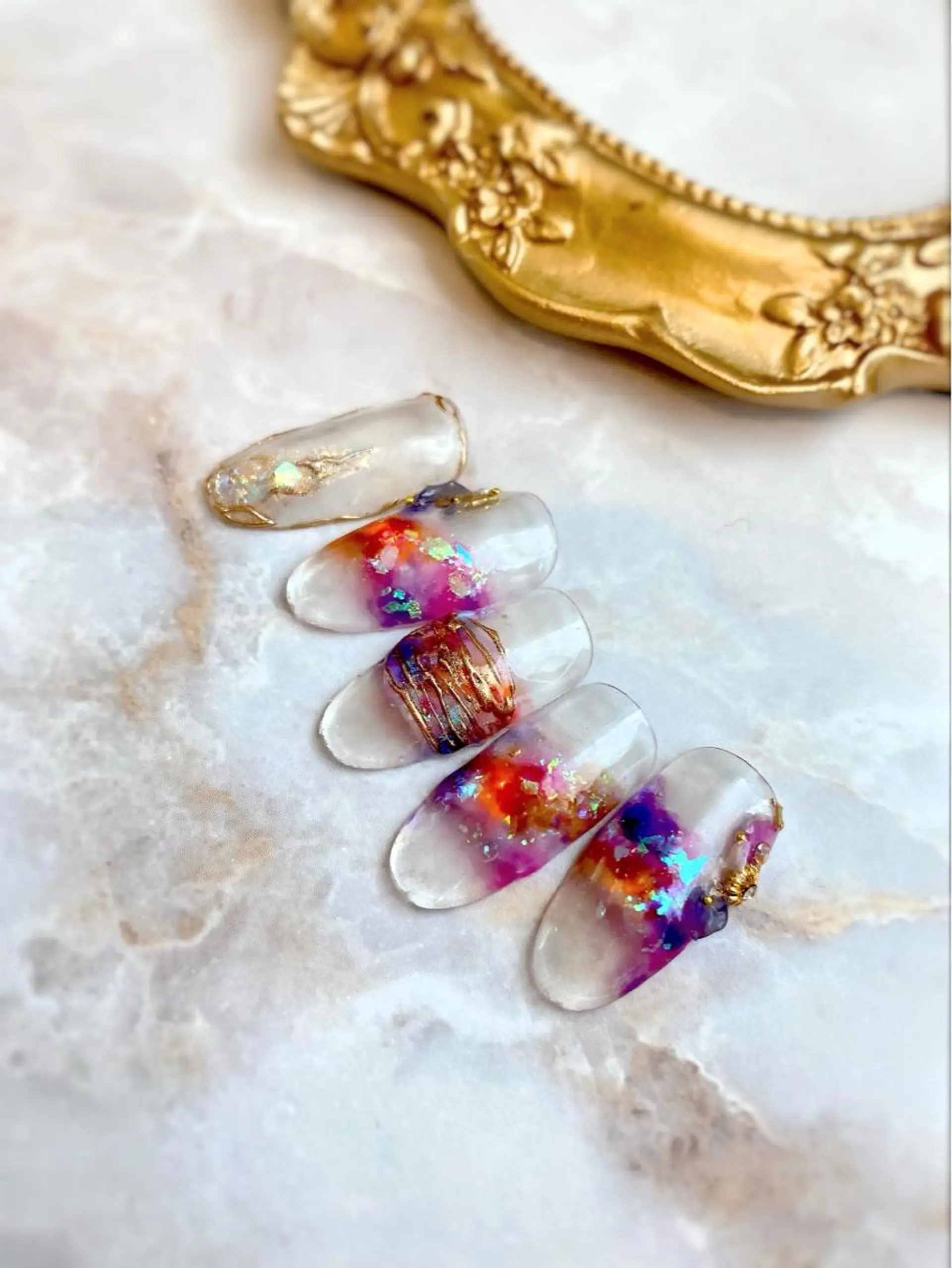 ネイル アートネイル クリアネイル ニュアンスネイル オフィスネイル 春ネイル yuko （ネイリスト）のネイルデザイン