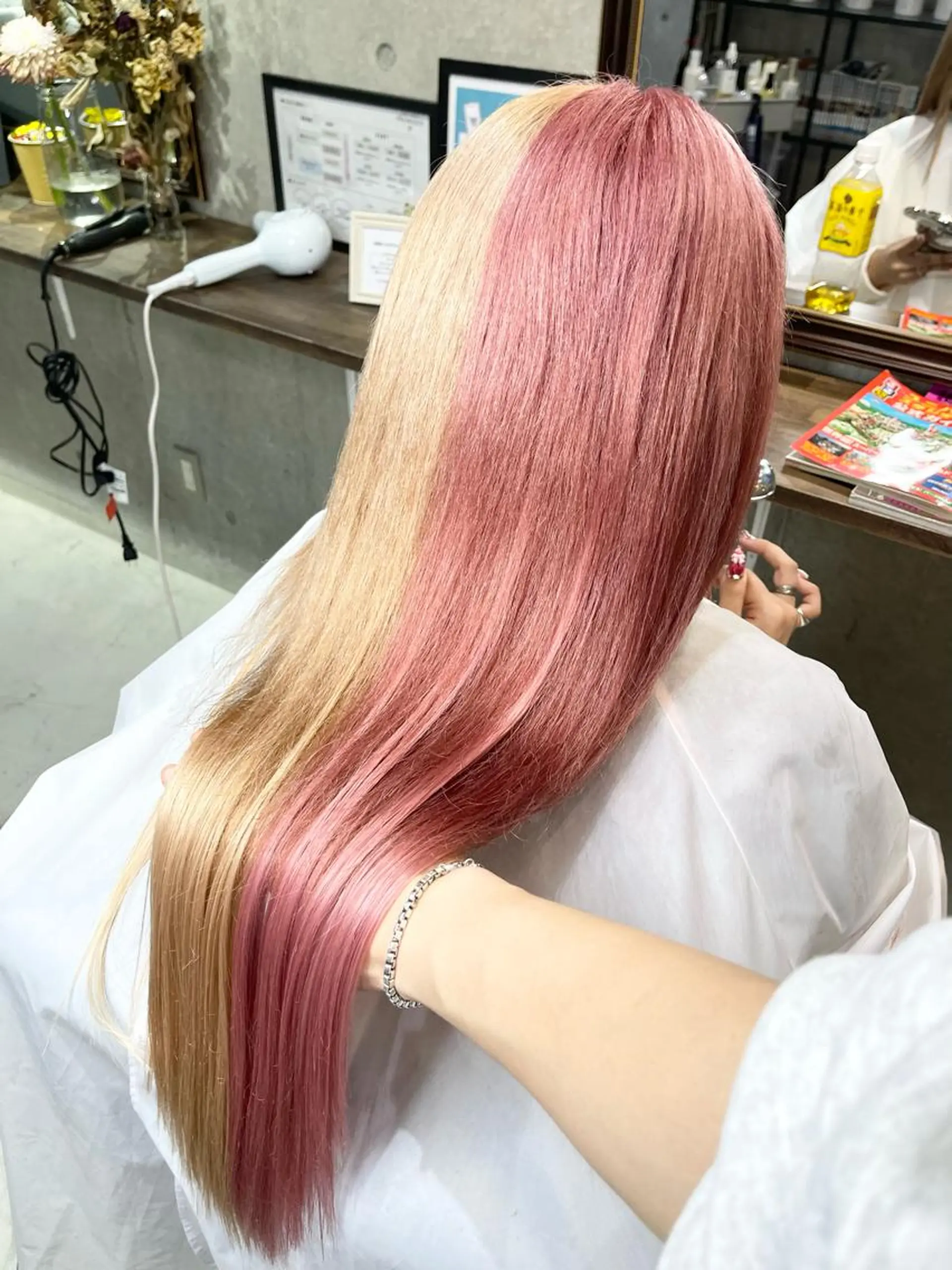 カラー ヘアカラー トリートメント 名古屋のピンク好き かずくん🦩のヘアスタイル