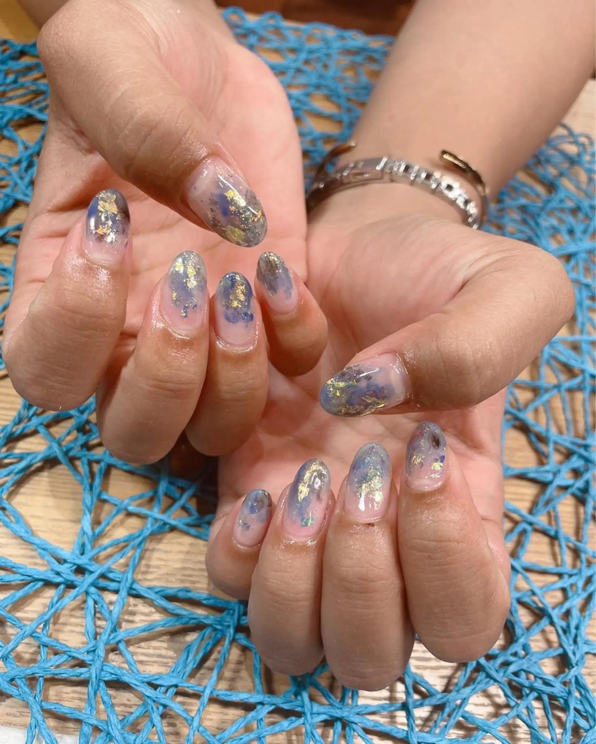 ネイル iiloo aromaworksのネイルデザイン