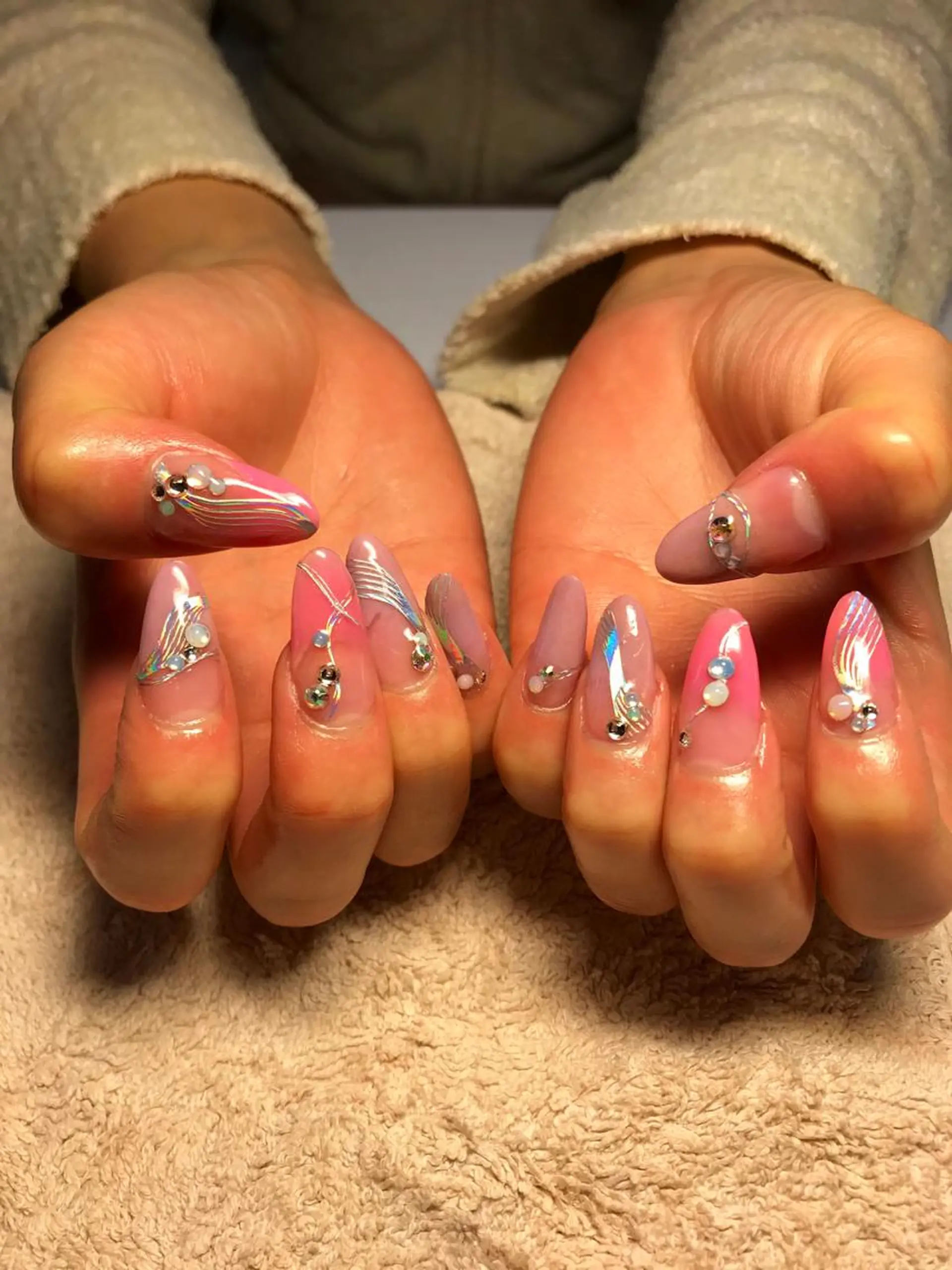 ネイル 佐藤  悠子のネイルデザイン