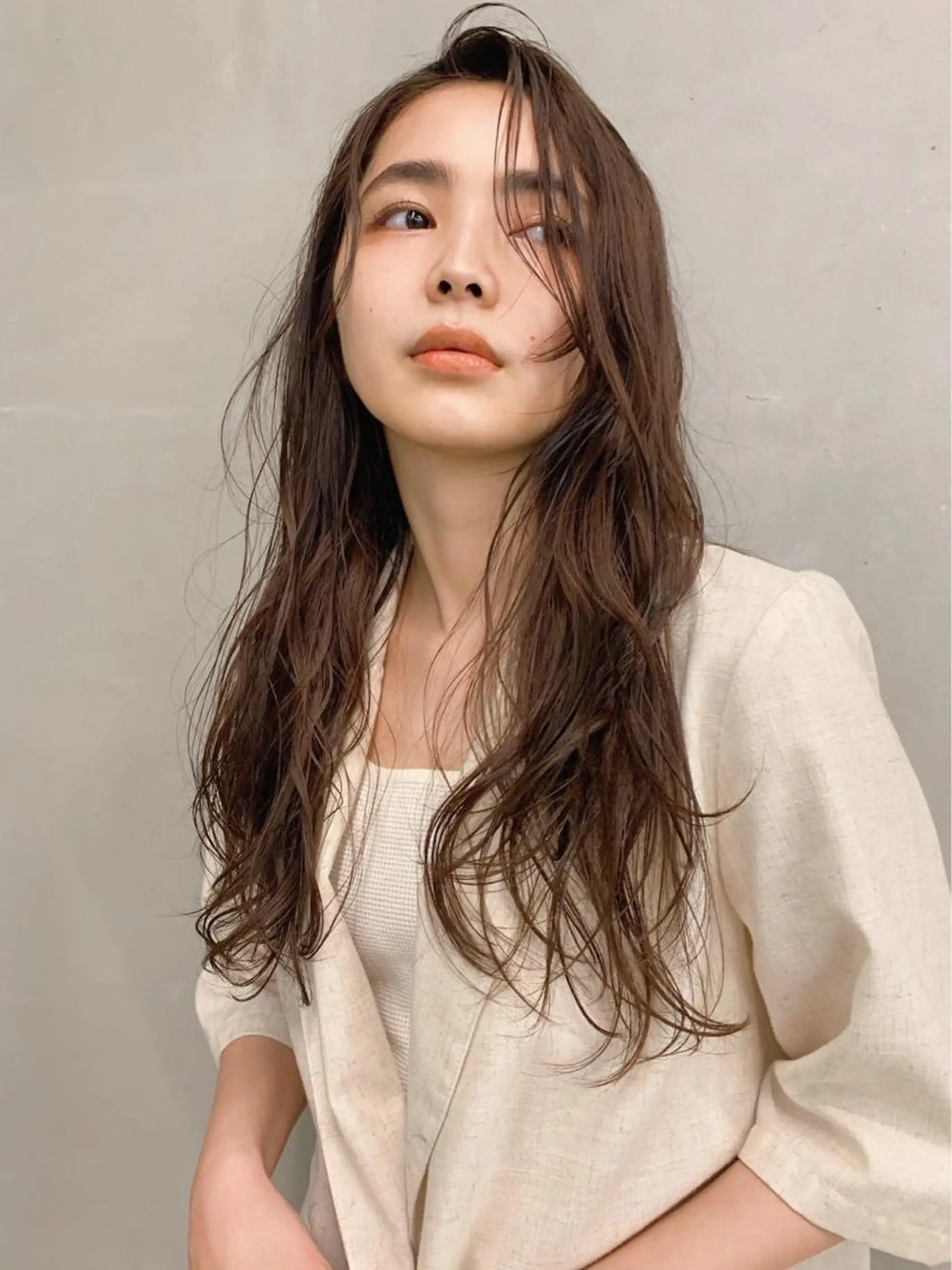 ロング カラー パーマ 顔周りカット ロング カット ヘアカラー sakoda shunkiのヘアスタイル