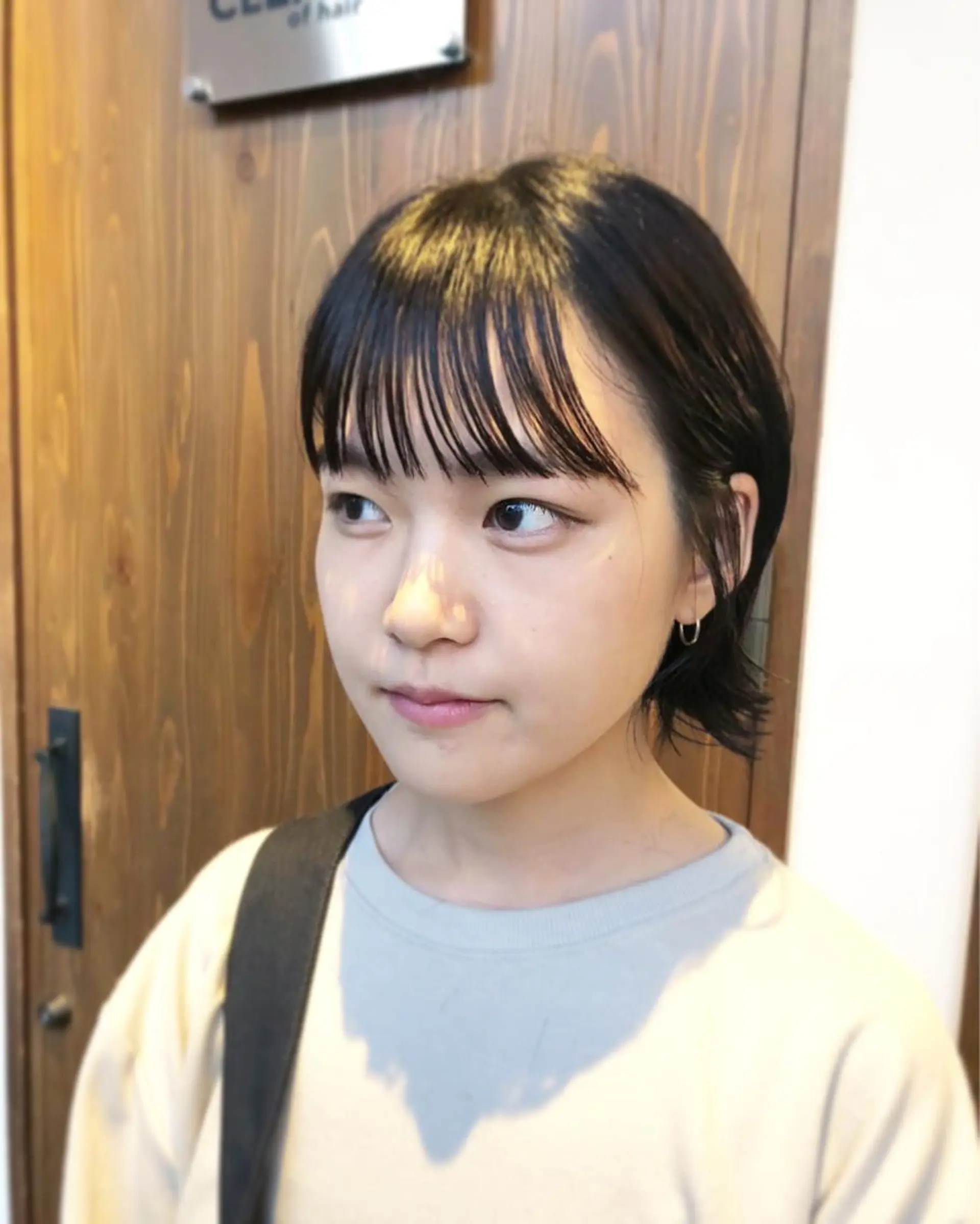 ミディアム クロスパーマ× 透明感カラー✂︎のヘアスタイル