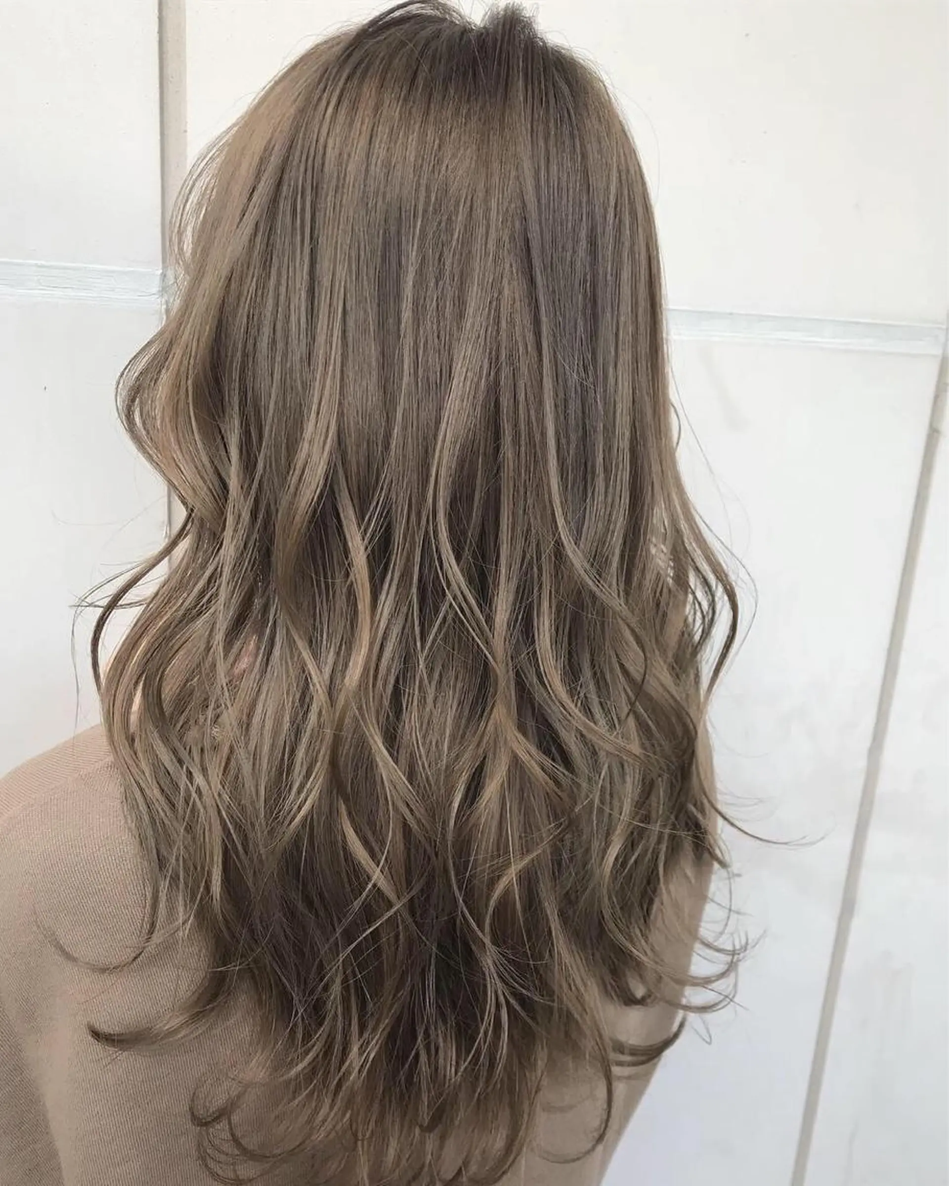 ロング カラー 髪質改善will hairdesignのヘアスタイル