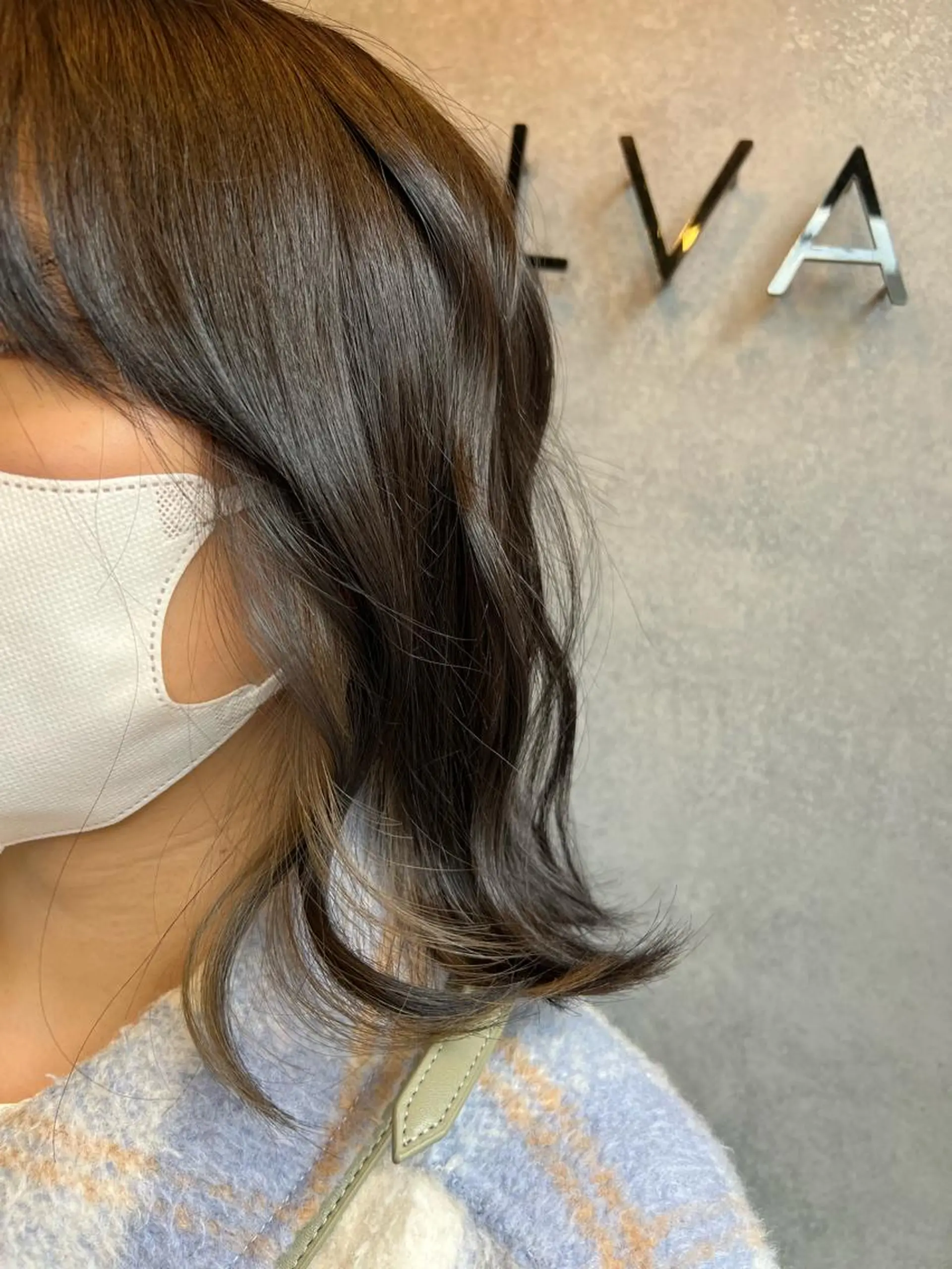 ミディアム カラー N°jillva 𝑘𝑎𝑟𝑖𝑛のヘアスタイル