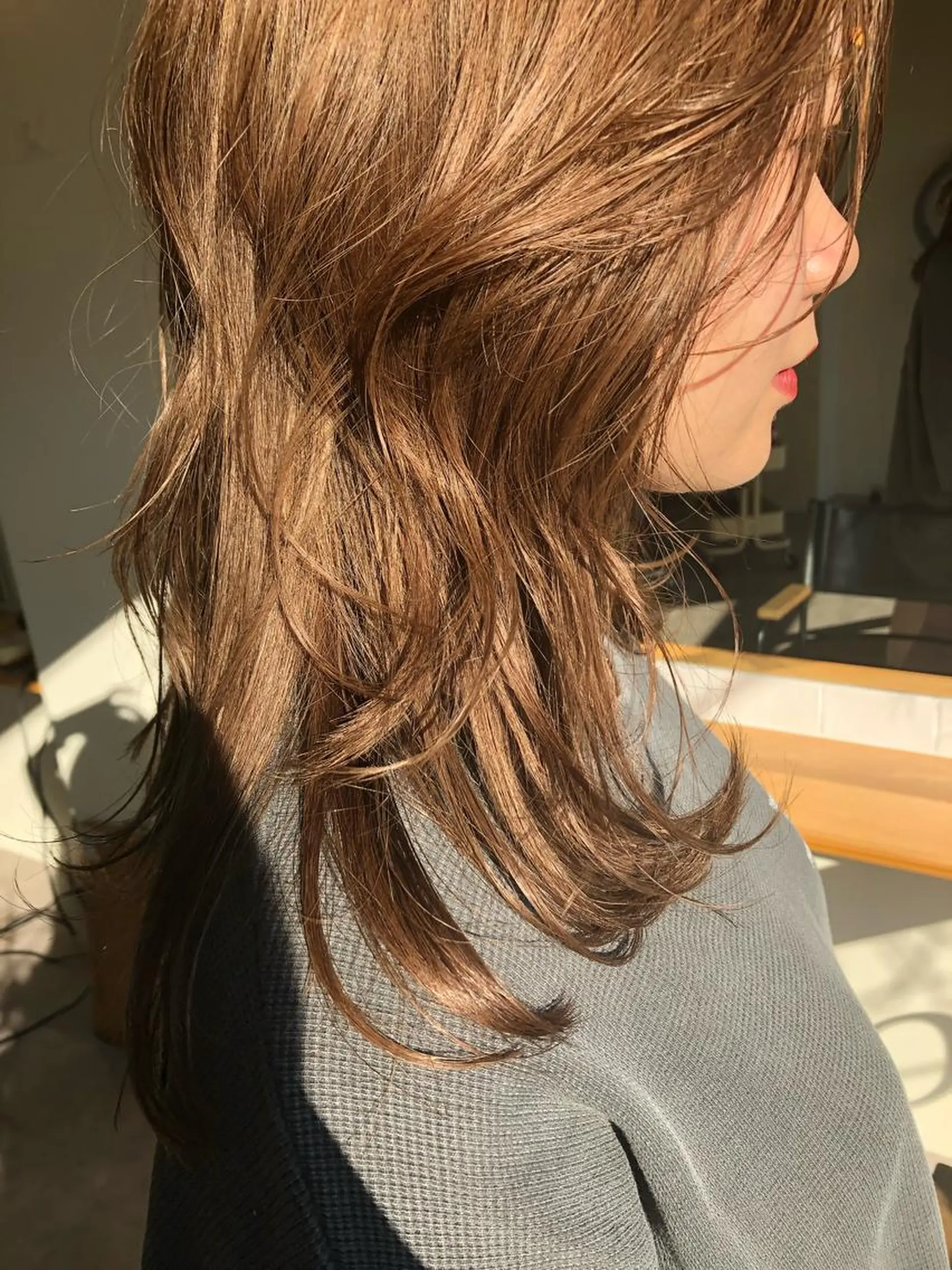 セミロング カラー ベージュカラー パーマ美容師 hanaのヘアスタイル