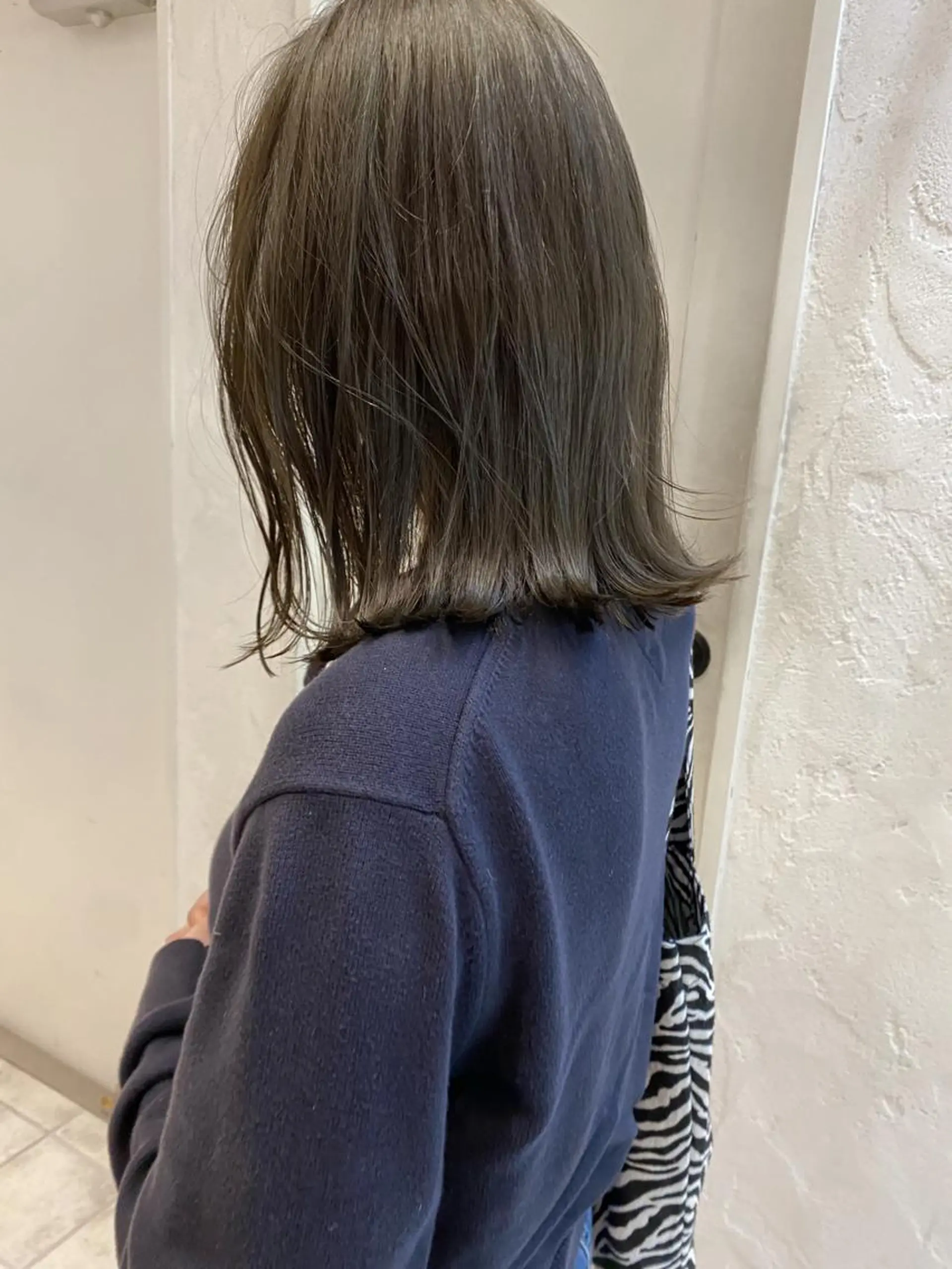 ミディアム カラー グレージュ オリーブグレージュ オリーブグレー 🌟アレンジが似合う カラー🌟Rumiのヘアスタイル