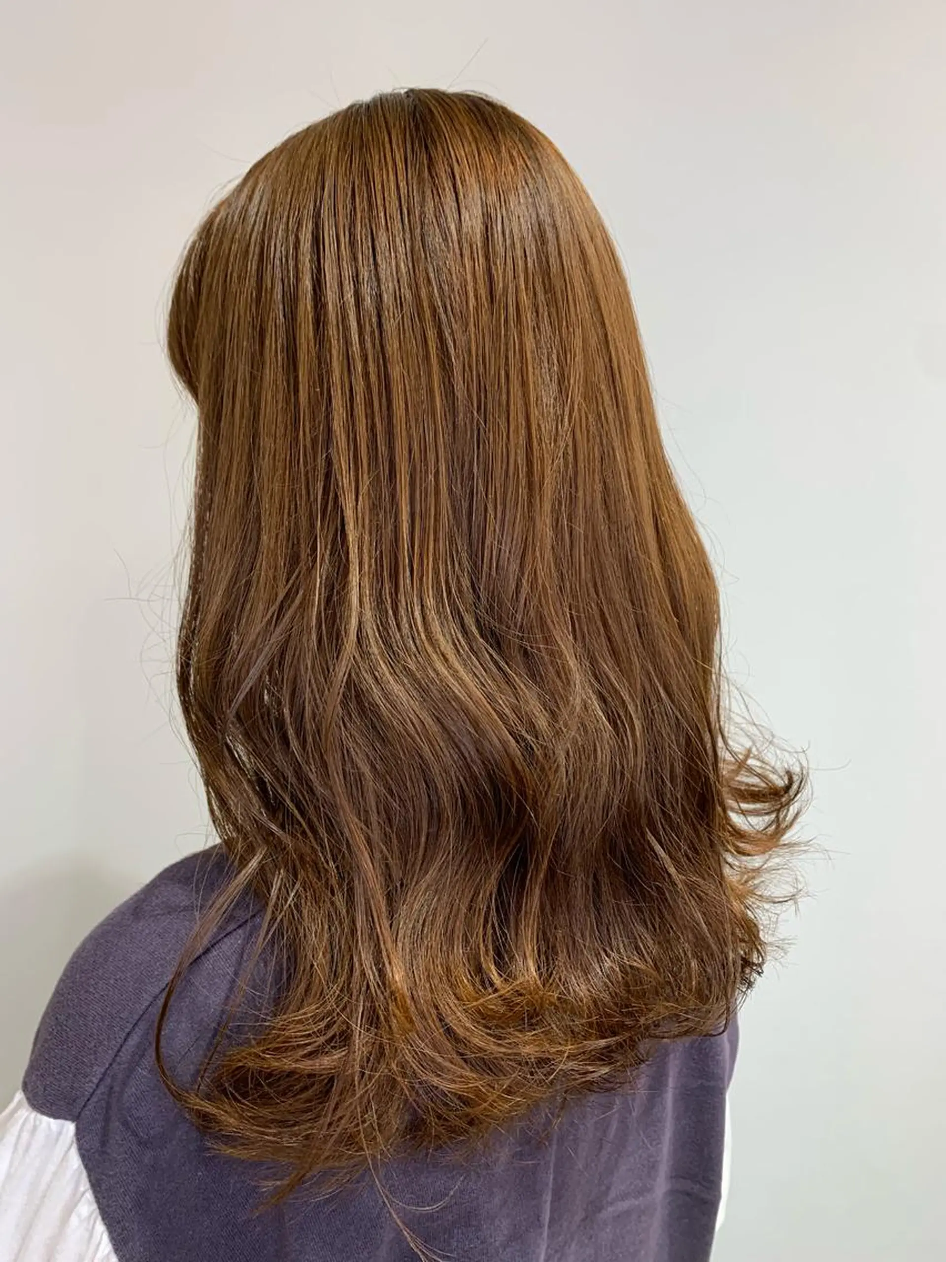 ロング カラー 近藤千翔🩵 髪質改善Periodのエステ・リラクイメージ
