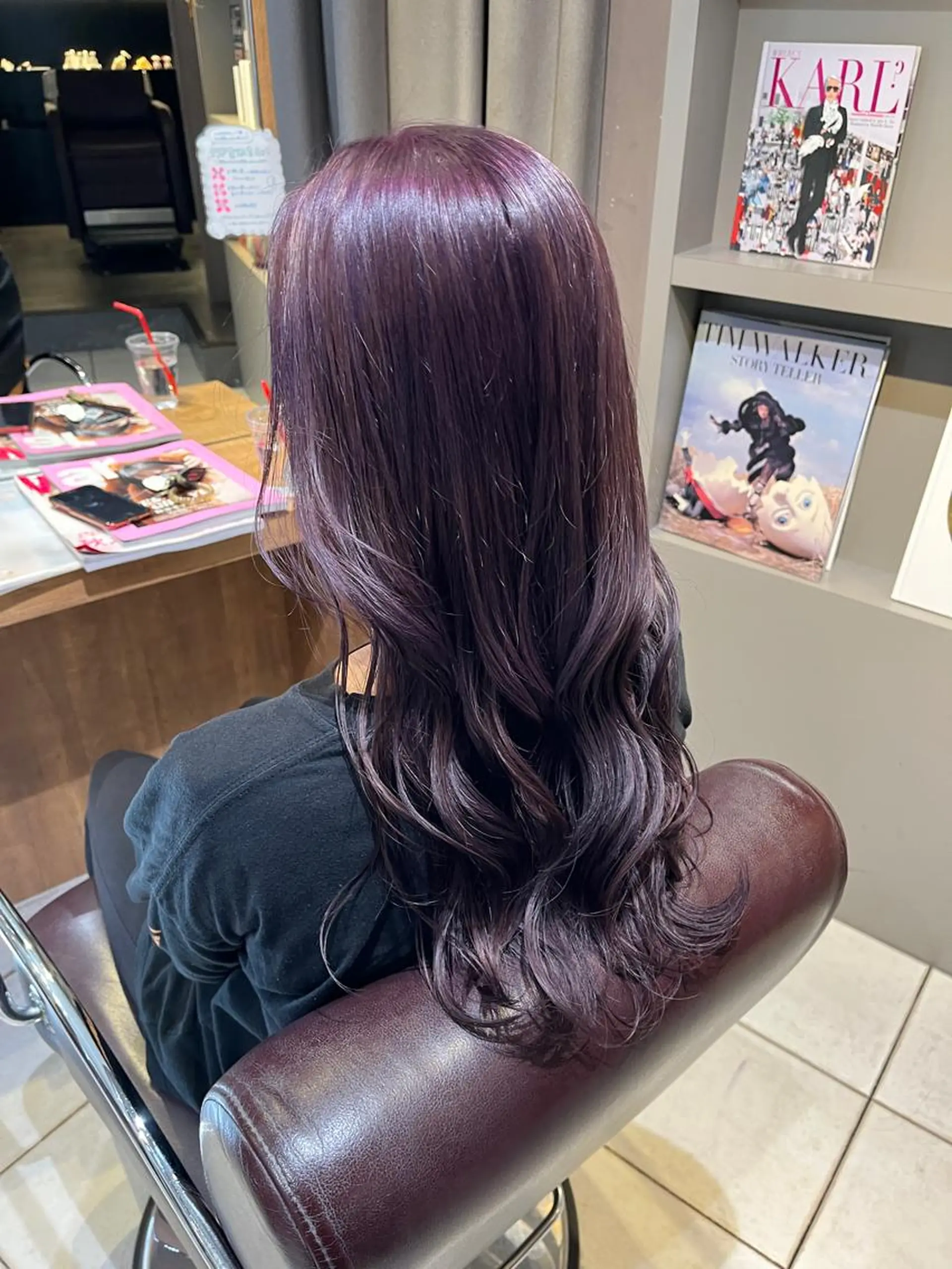 ロング カラー 吉田 美優のヘアスタイル