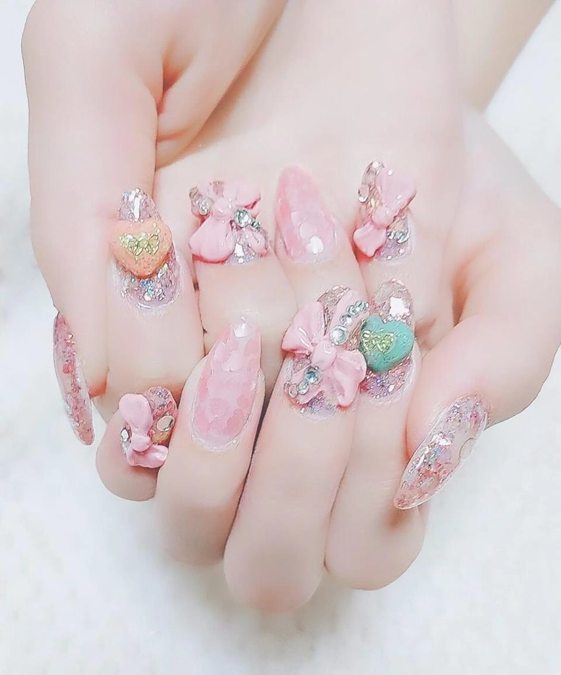 ネイル アートネイル ジェルネイル ハート ぷっくりネイル リボン Nyanco Nailのネイルデザイン