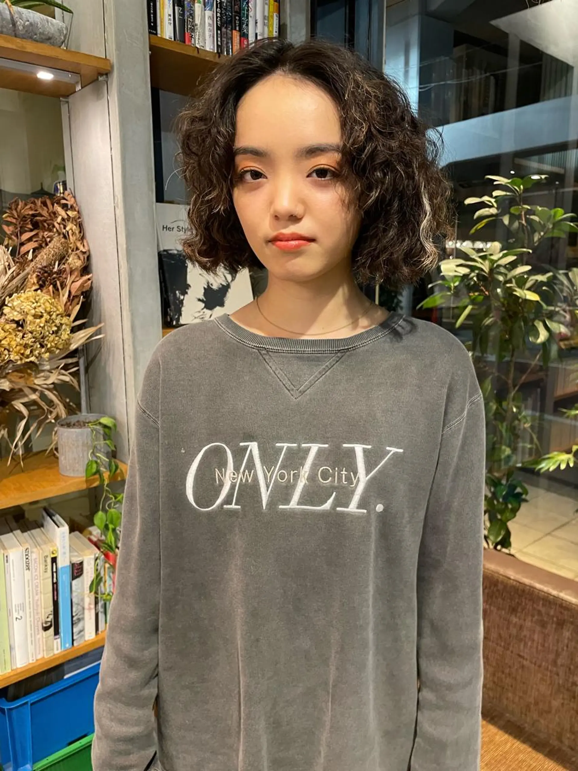 ミディアム パーマ gugu　siika所属・🫧透明感ナチュラル ／natsuのヘアスタイル