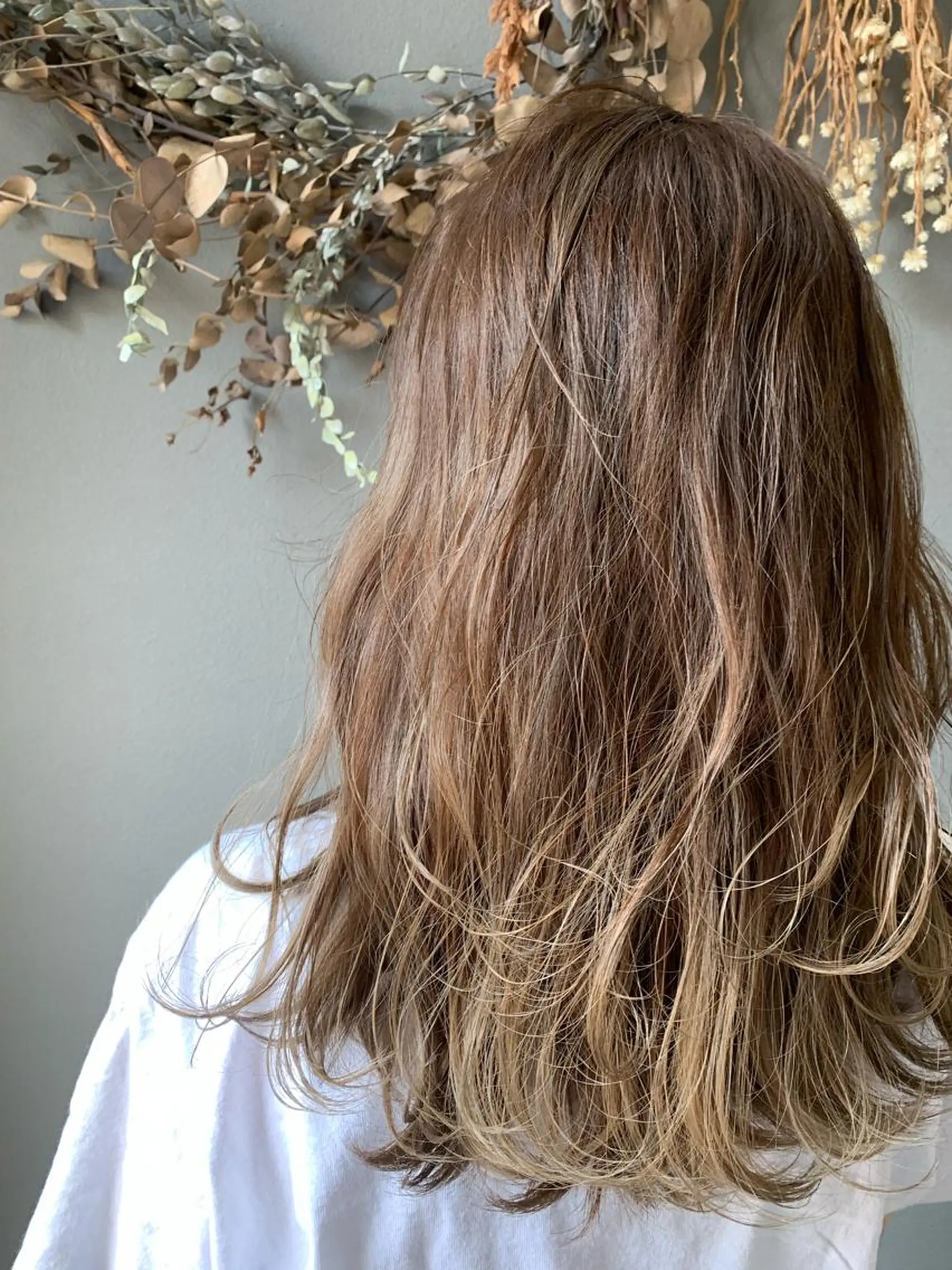 カラー ベージュカラー オリーブベージュ 髪質改善ストレート/ ブリーチ／渋谷　福田のヘアスタイル