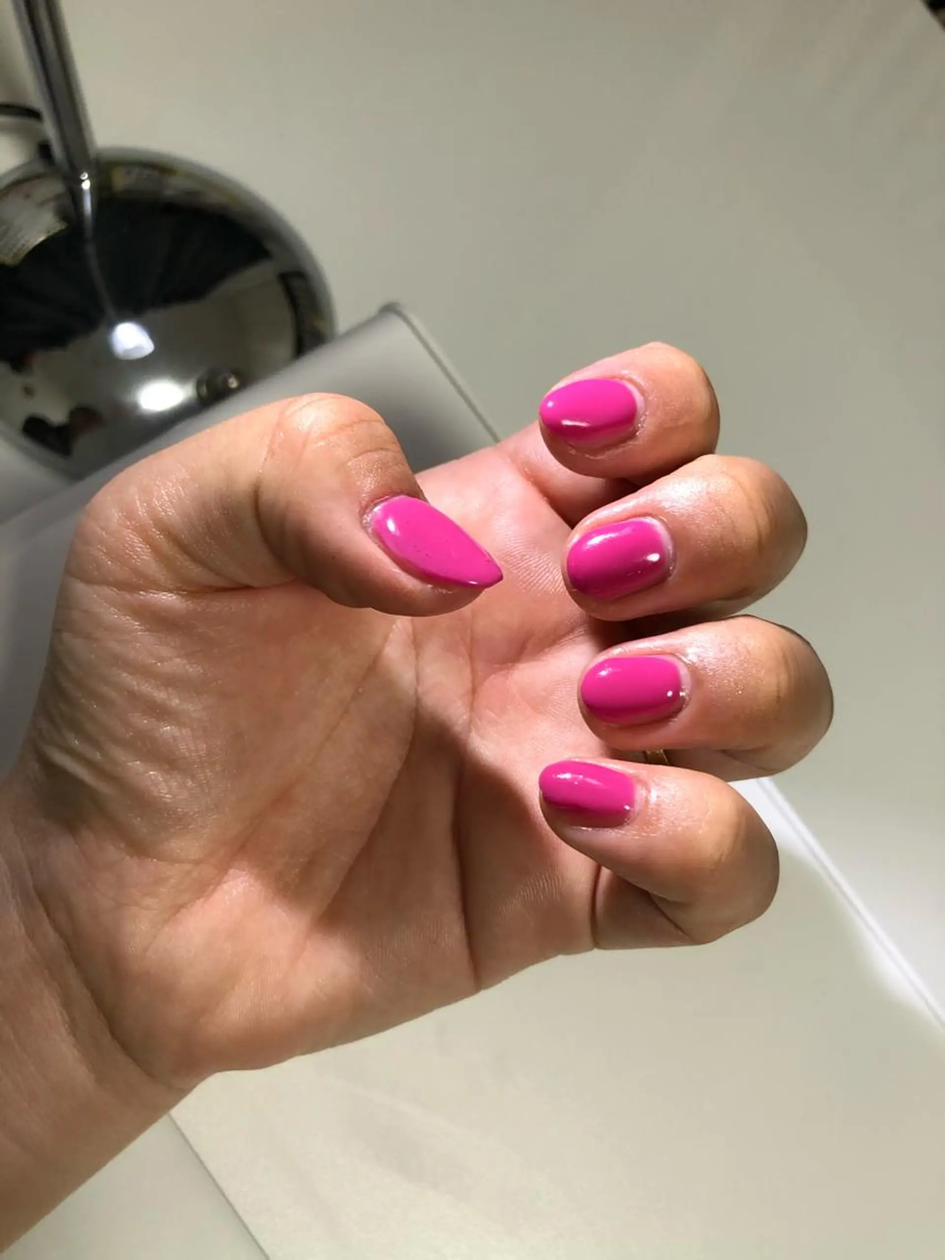 ネイル ピンク nanamin nail所属・眉サロン KE. 船橋日大前駅徒歩1分の眉毛・アイブロウイメージ