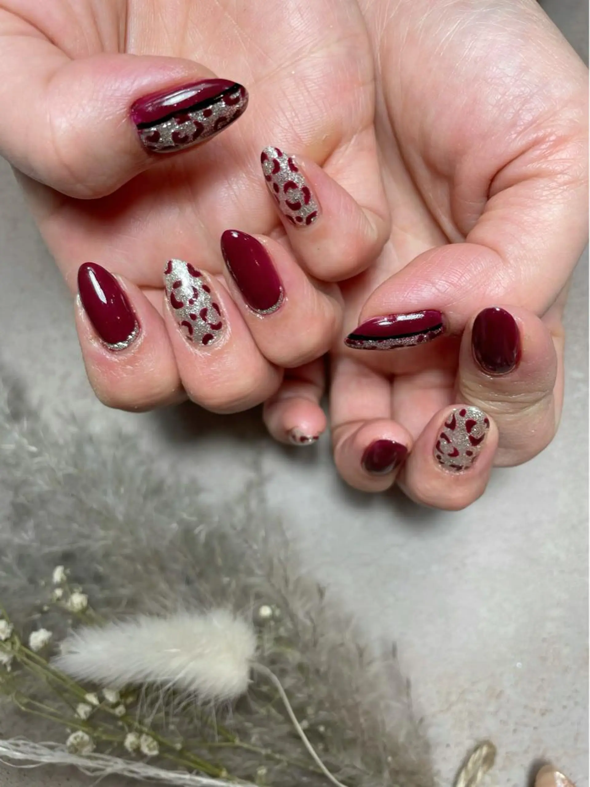 ネイル アニマル柄 ボルドー ジェルネイル ミラーネイル ニュアンスネイル nailsalon SIMB.のネイルデザイン