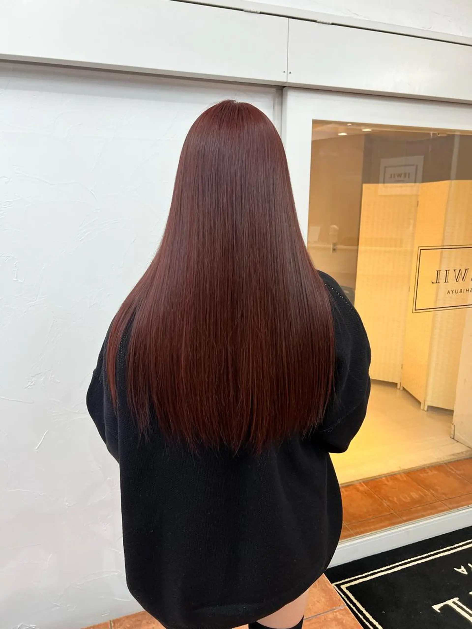 ロング カラー ブリーチ カシス ブリーチなしカラー レッドカラー ピンクカラー/ ブリーチなしRINAのヘアスタイル