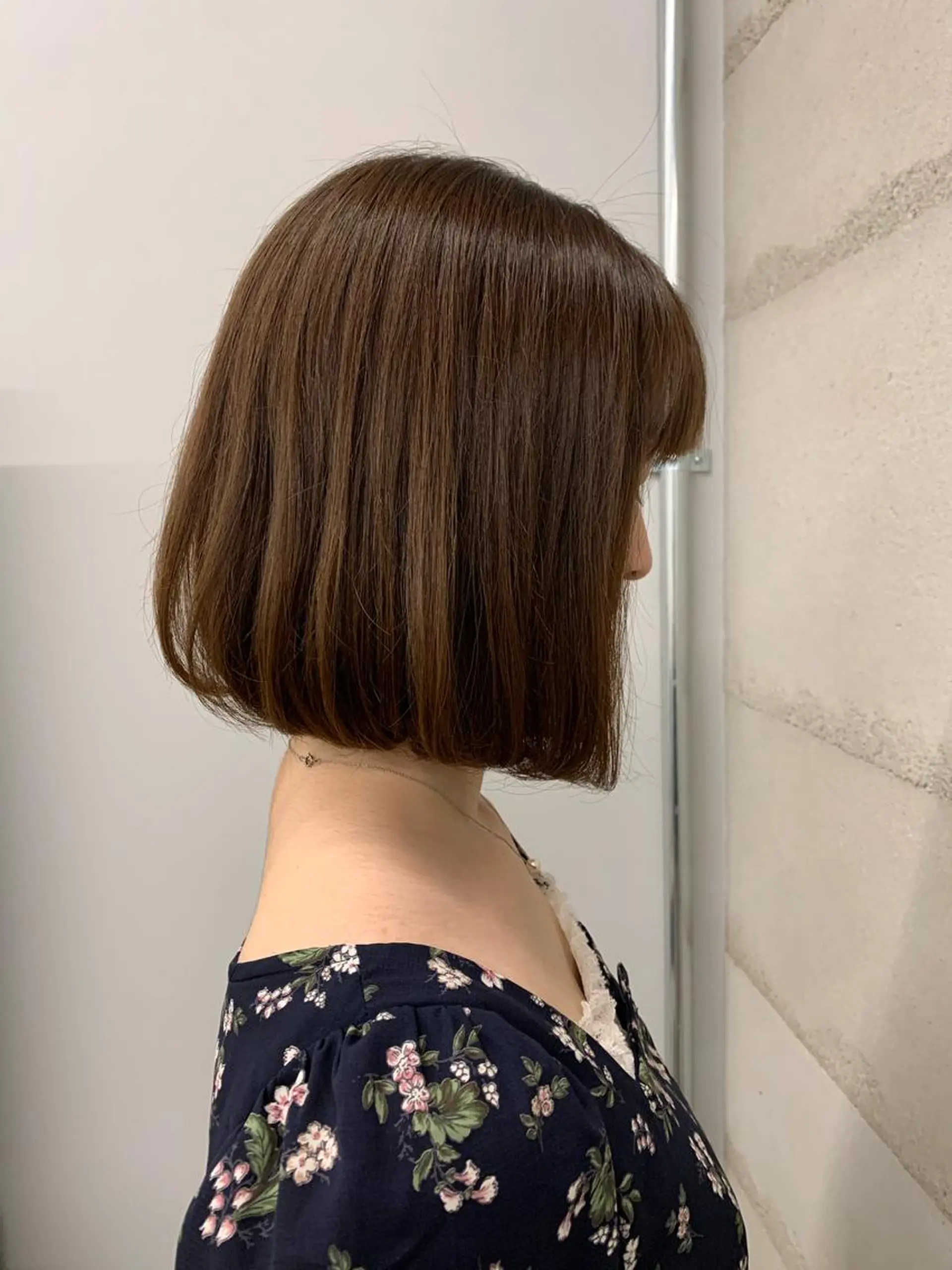 ショート カラー 透明感/オリーブ/ グレージュ/YUKAのヘアスタイル