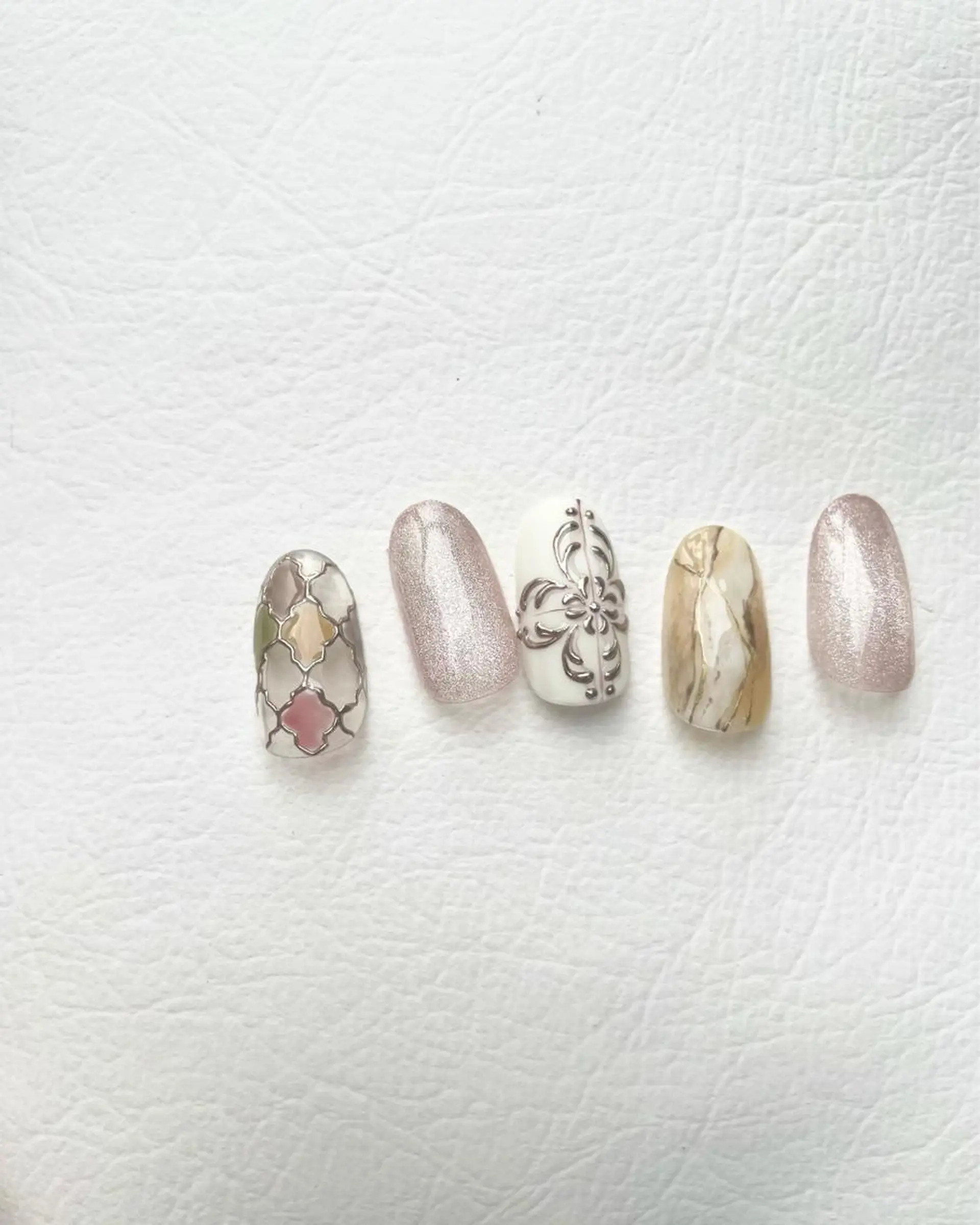 ネイル 岩山 直子のネイルデザイン