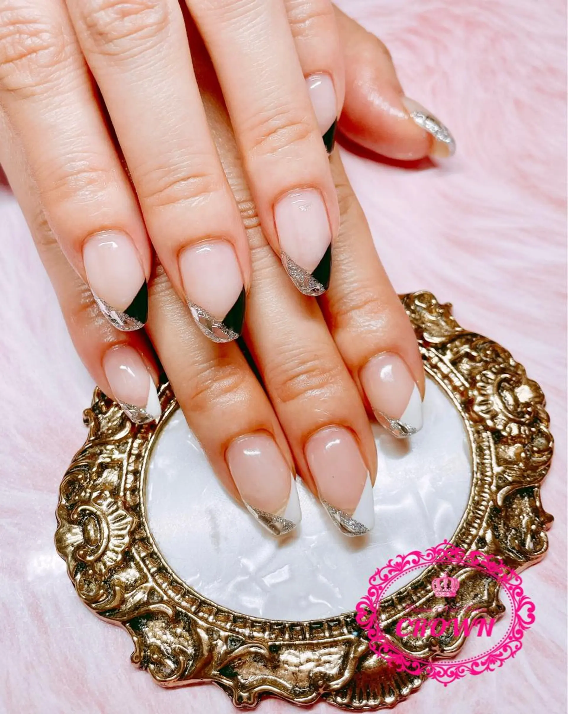 ネイル CROWN プライベートサロンのネイルデザイン