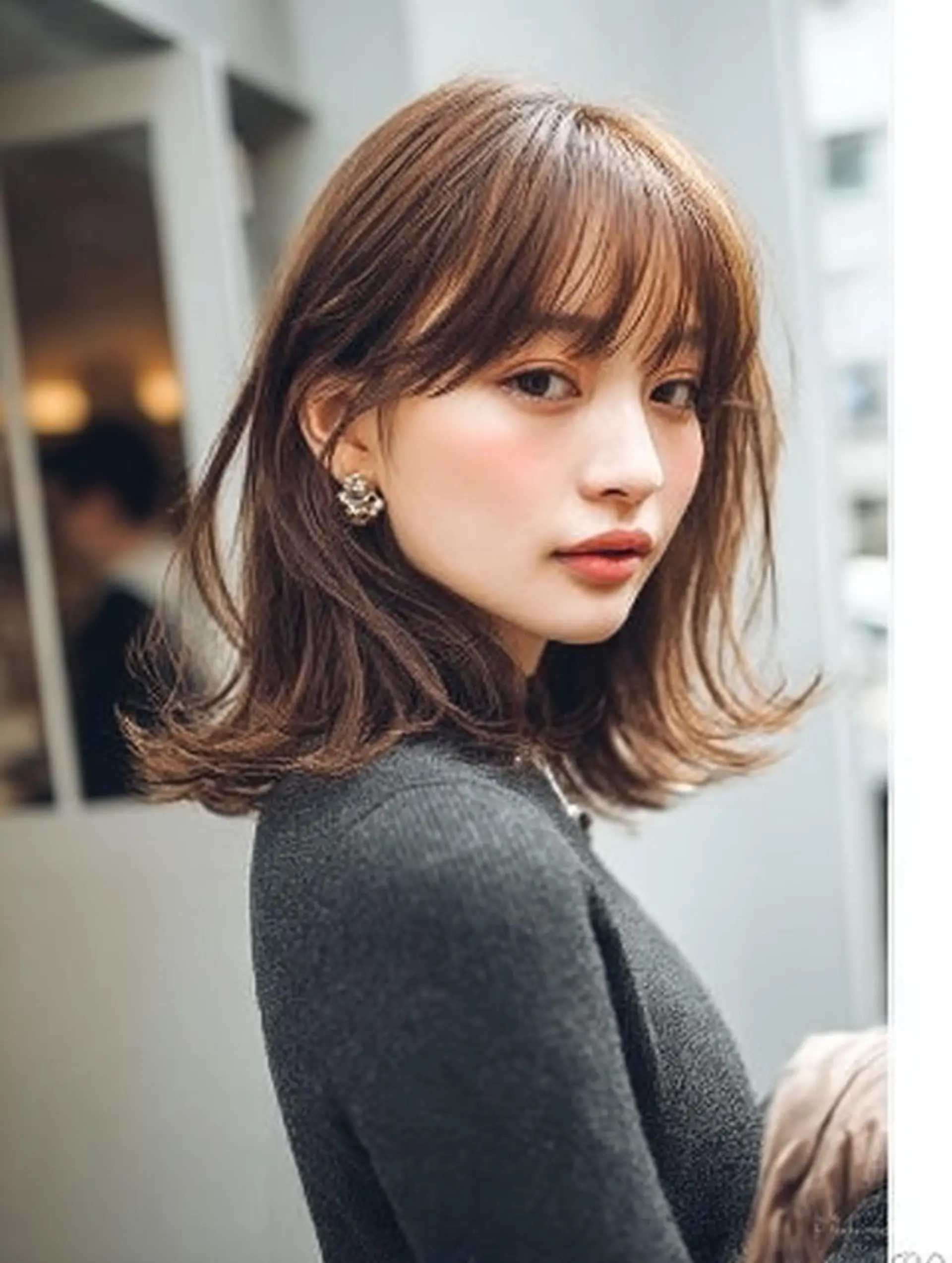 ミディアム ハッシュカット 髪質改善 レイヤーカット 縮毛矯正 トリートメント カット ヘアカラー トリートメント 生艶髪＆レイヤー🔔 渋谷お薦めNo.1✨のヘアスタイル