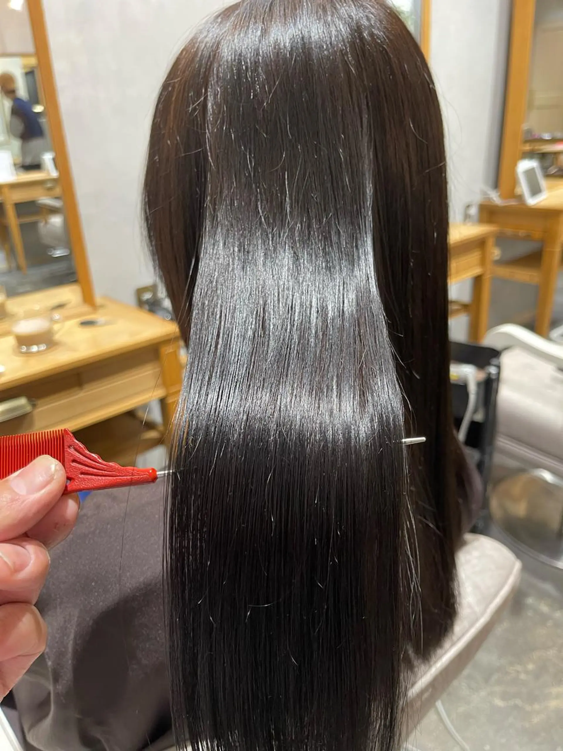 セミロング 縮毛矯正 knot by belle所属・野田 尚Jr.スタイリストのヘアスタイル