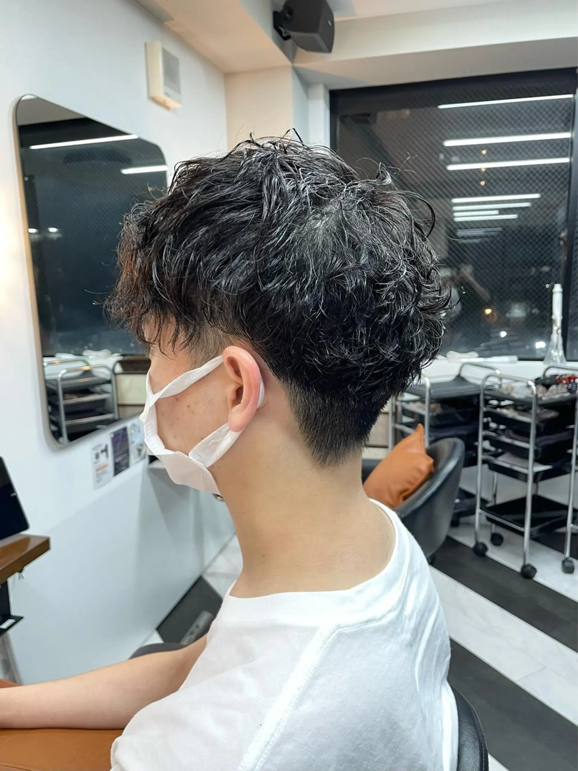 ショート パーマ メンズ 守屋 寿哉のヘアスタイル