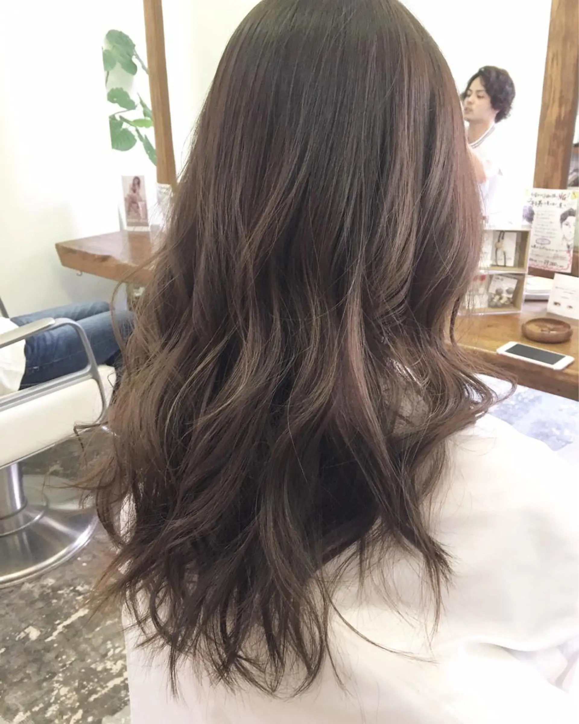 ロング カラー パーマ ヘアアレンジ メンズ キッズ マツエク・マツパ グレージュ Luela堅田所属・田中 裕士のヘアスタイル
