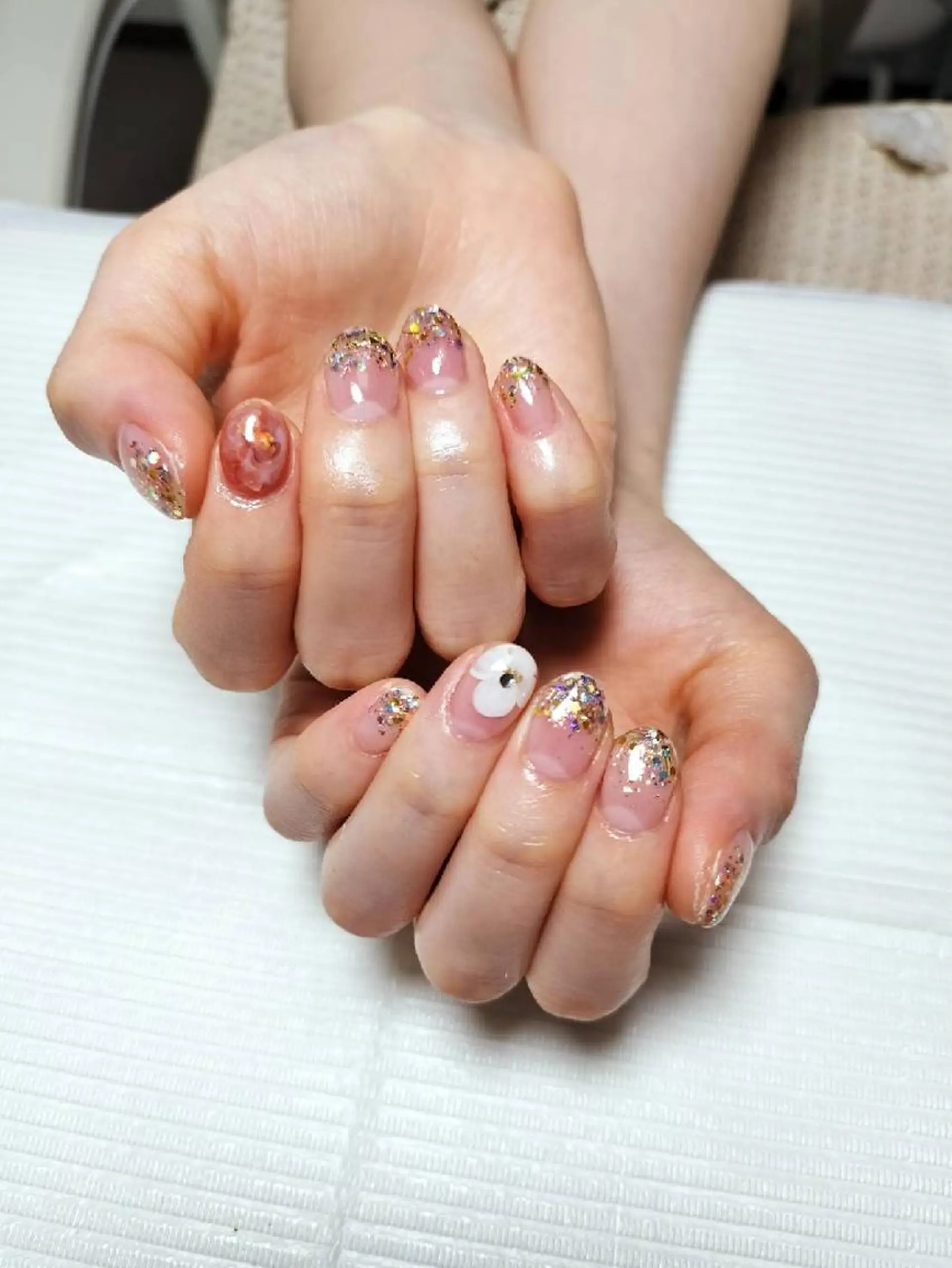 パーマ megumi. sのネイルデザイン