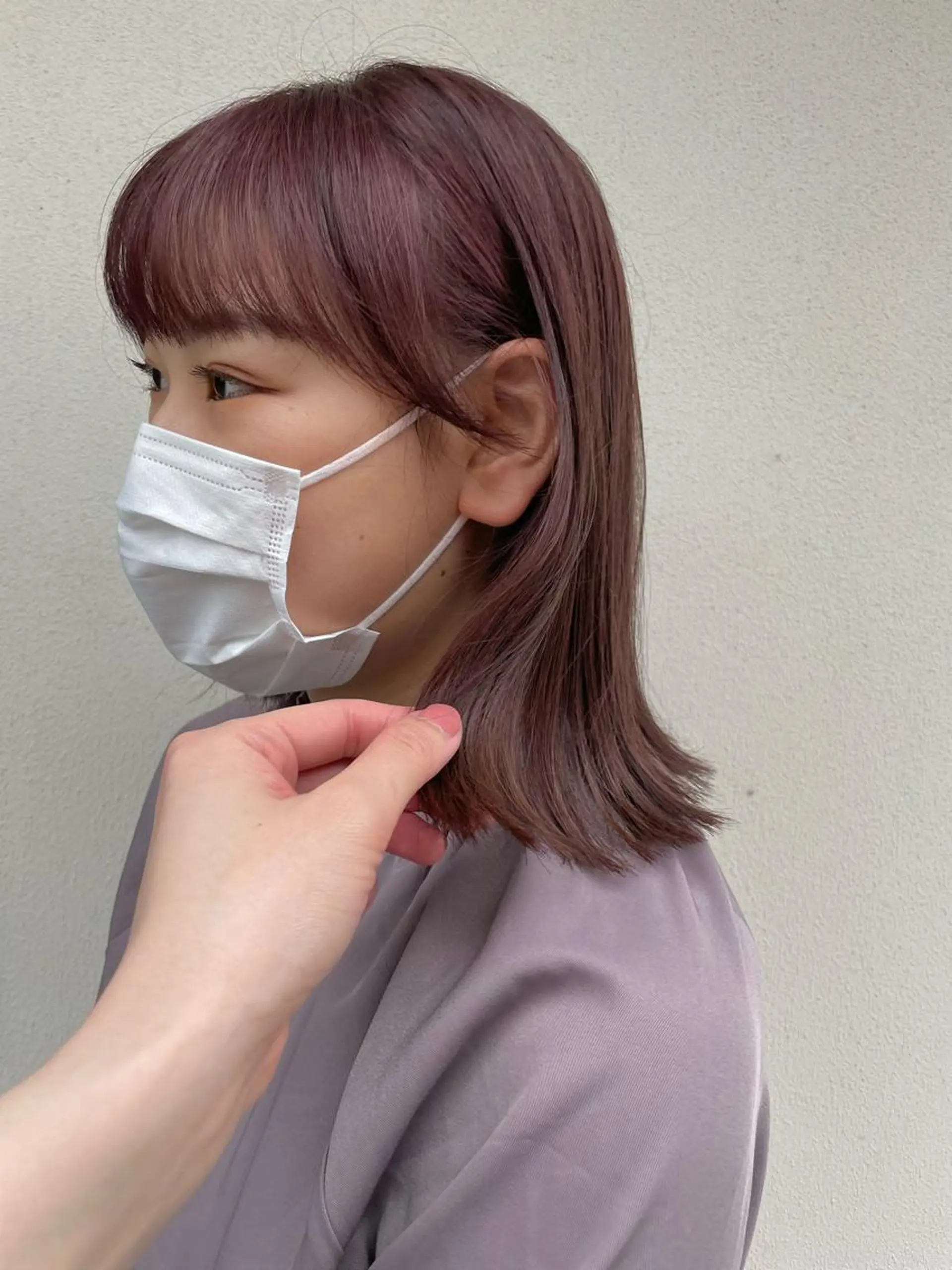 ミディアム カラー トリートメント ブリーチなしで透け感 暖色カラーボブaoiのヘアスタイル